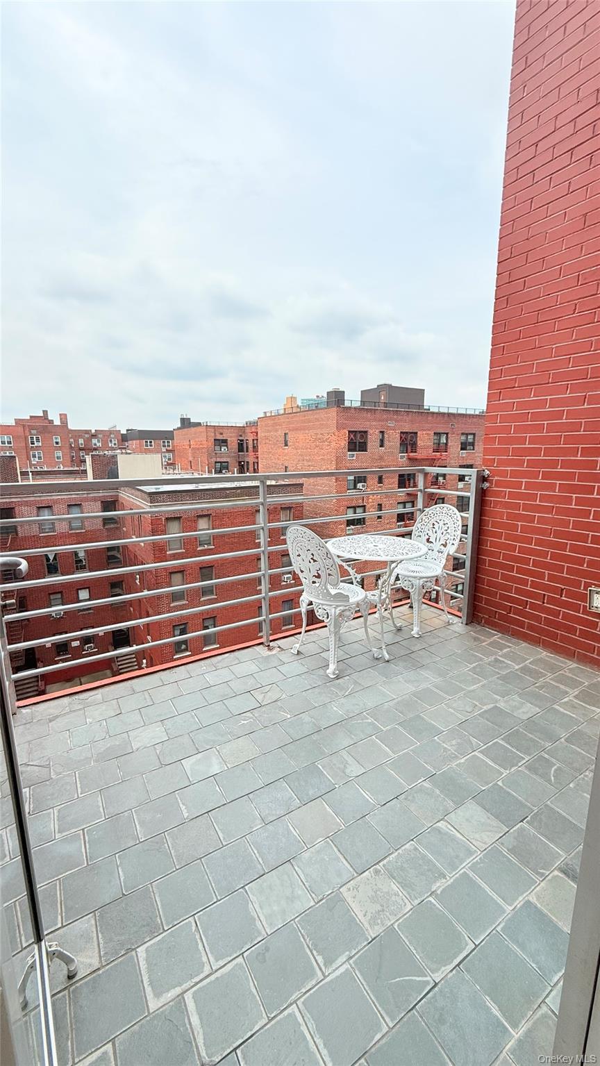 38-34 Parsons Boulevard, Unit PH-D photo 9