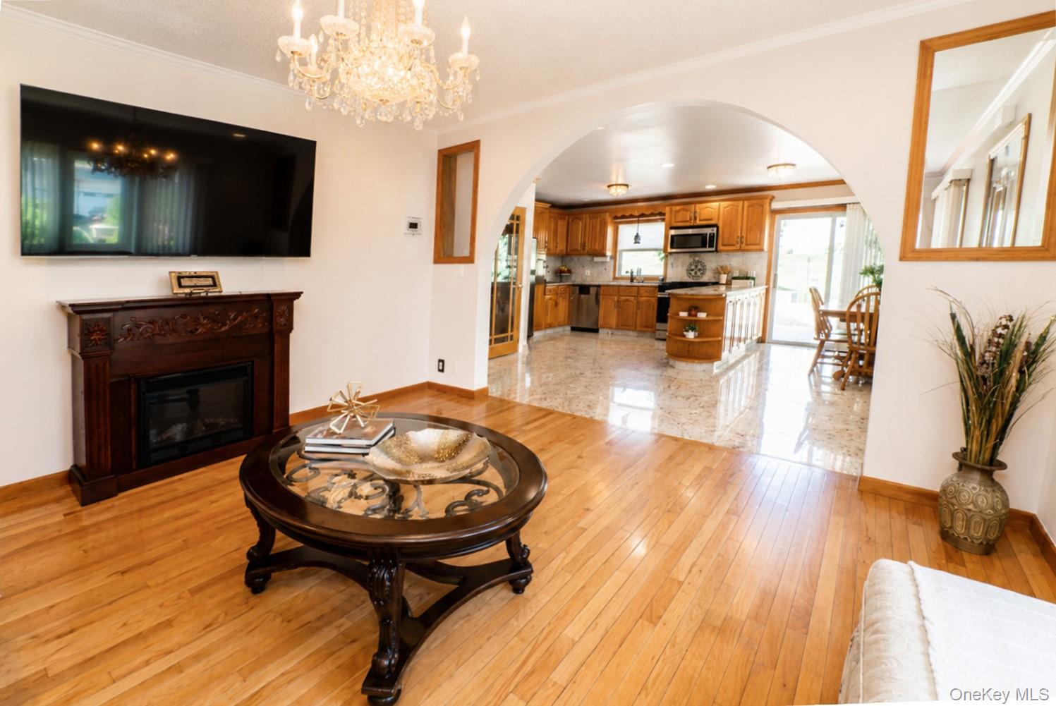 688 Pleasantview Court – For Sale photo 10