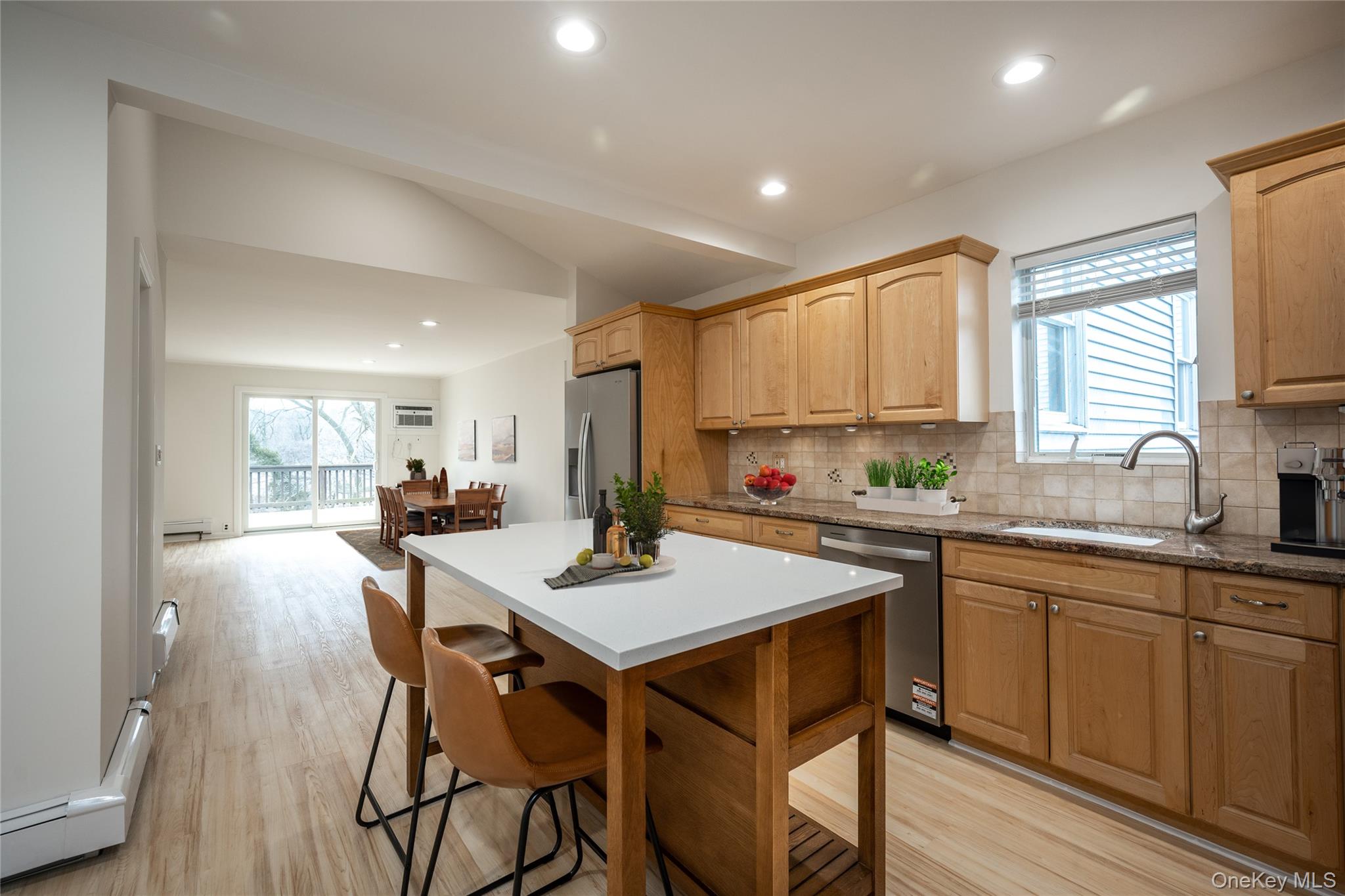 14 Deane Place – For Rent photo 11