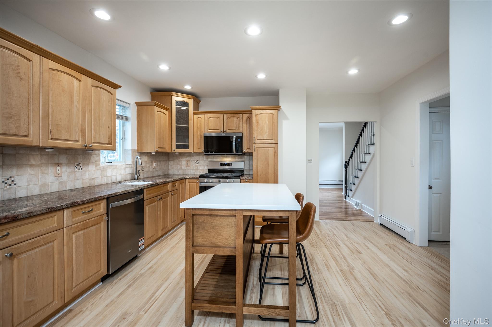 14 Deane Place – For Rent photo 13