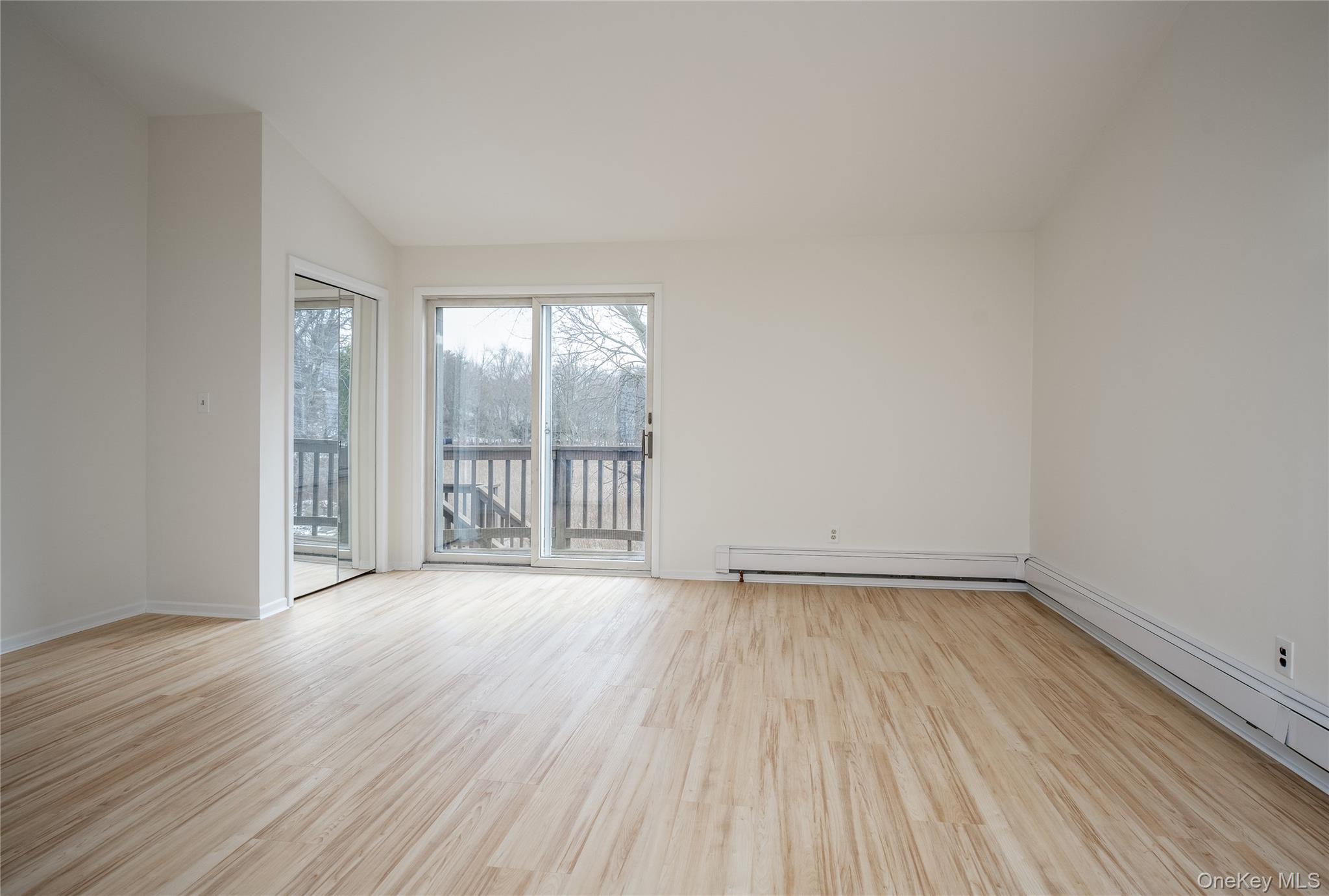 14 Deane Place – For Rent photo 24