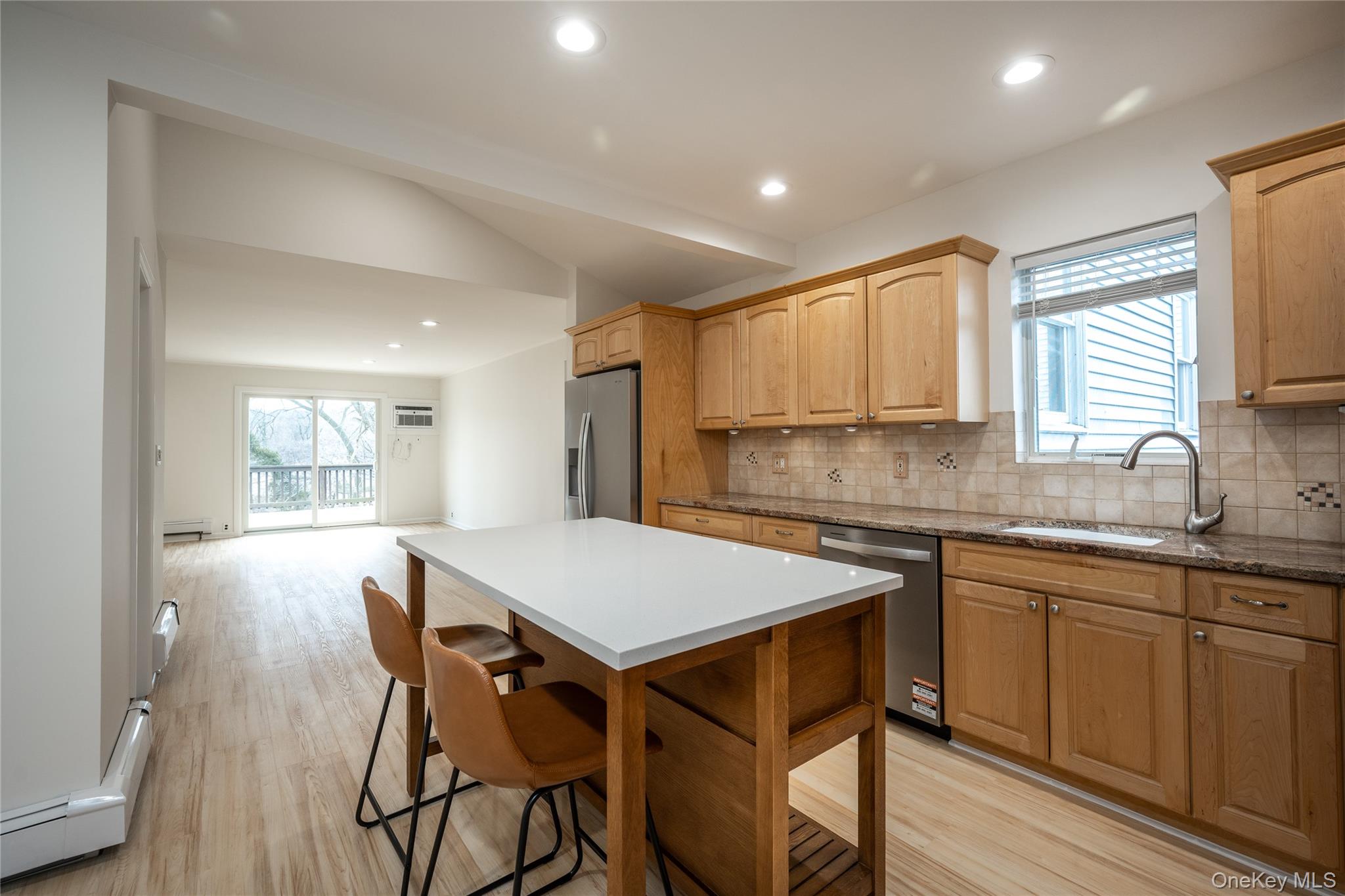 14 Deane Place – For Rent photo 12