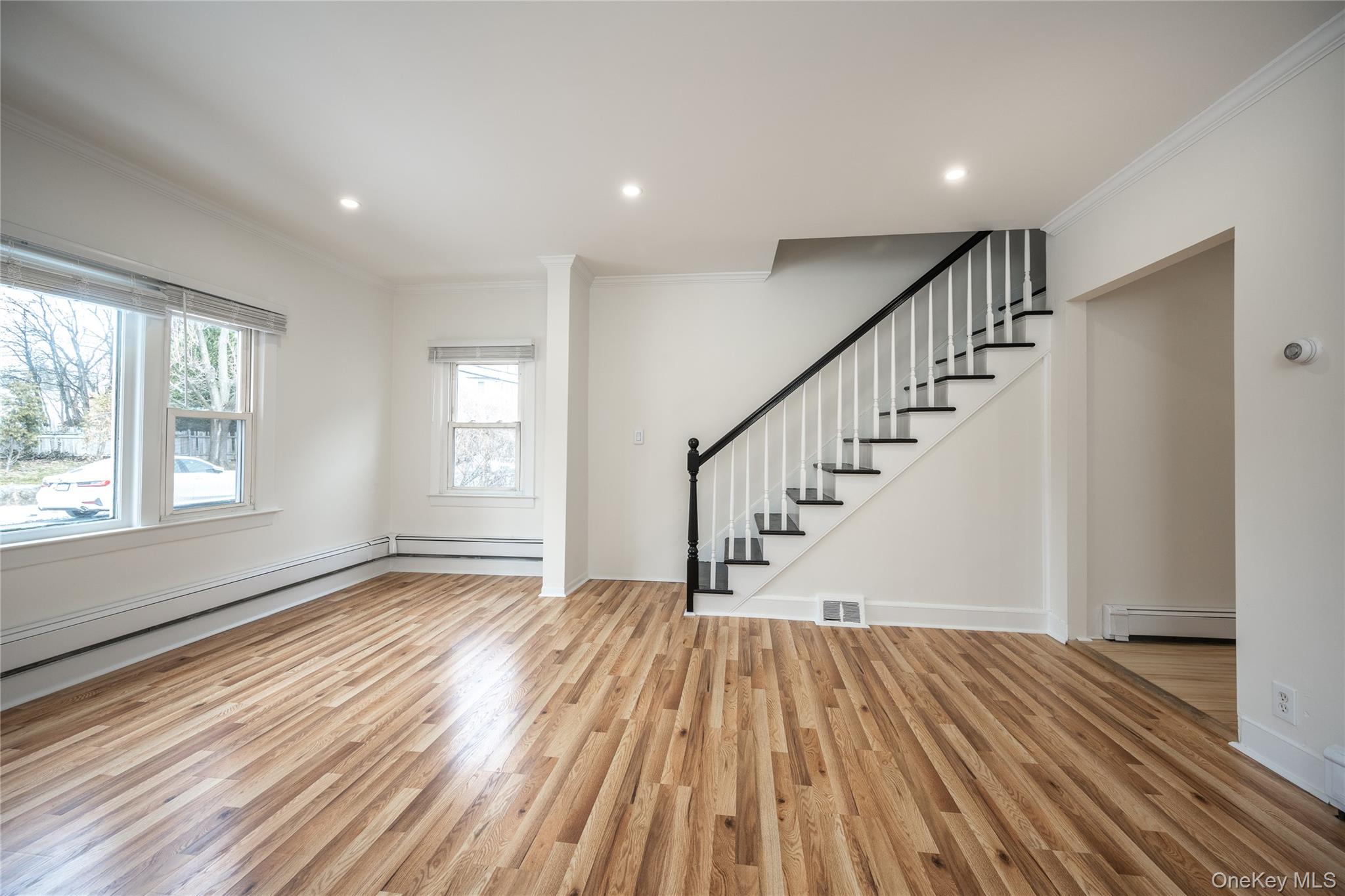 14 Deane Place – For Rent photo 5