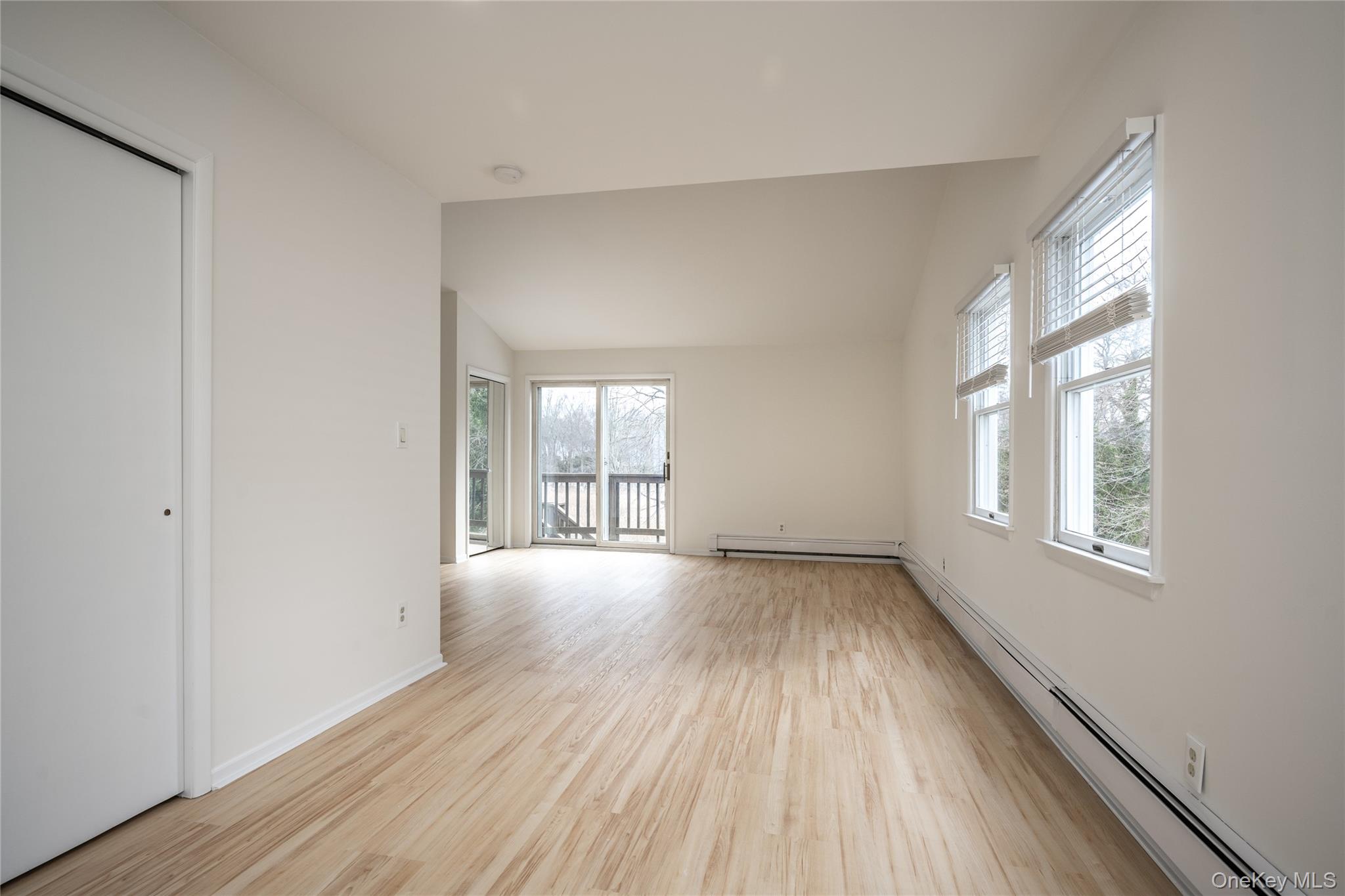 14 Deane Place – For Rent photo 26
