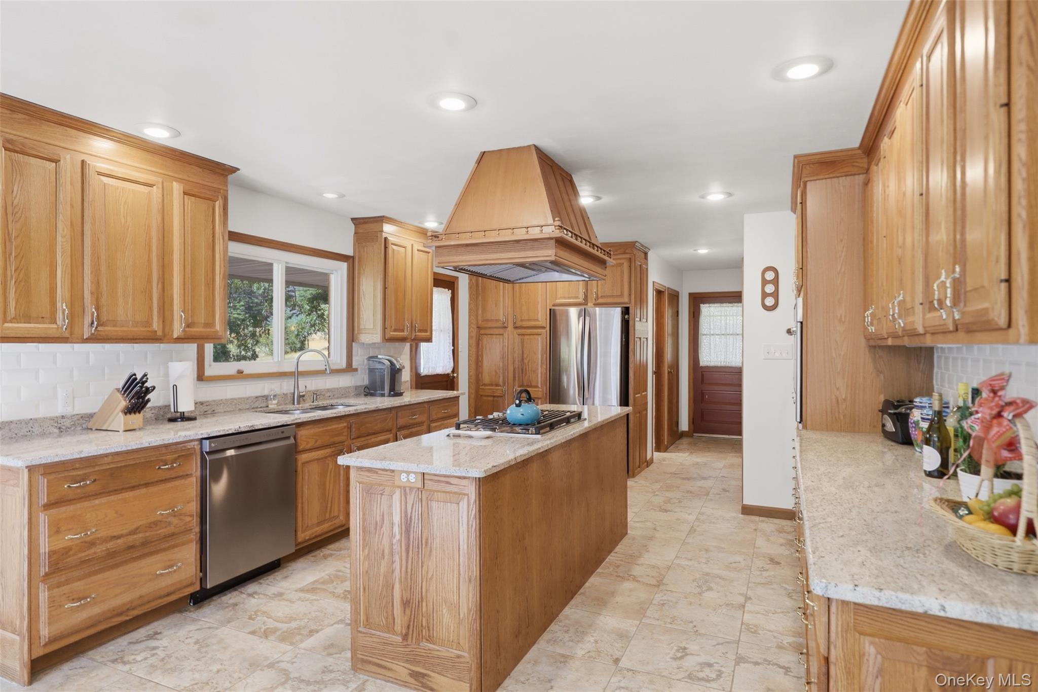 16 Buena Vista Point – For Sale photo 15
