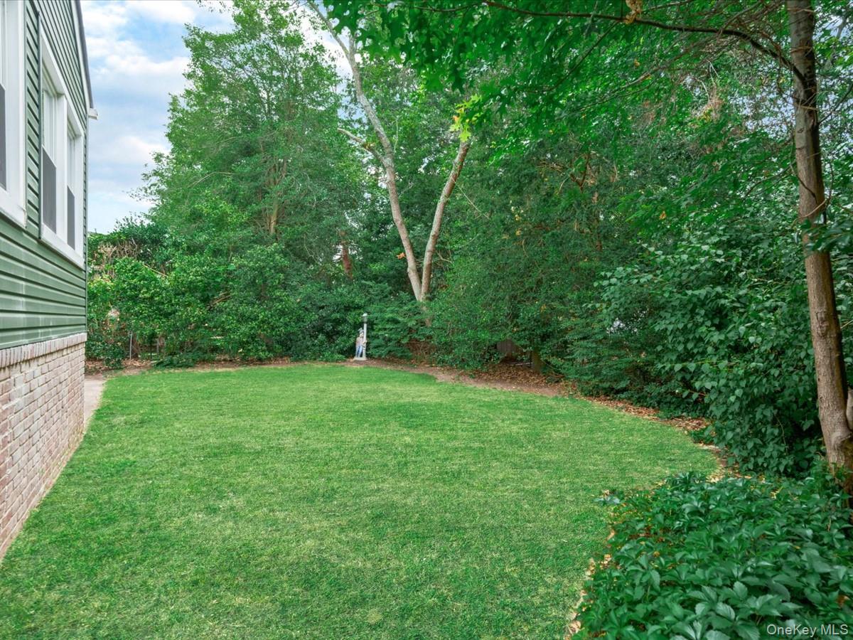 198 Canterbury – For Sale photo 27