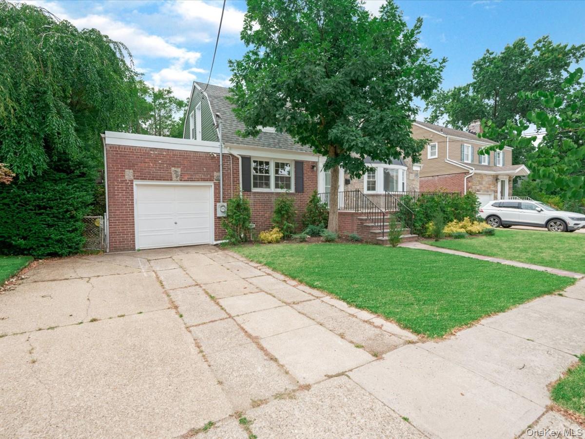 198 Canterbury – For Sale photo 28