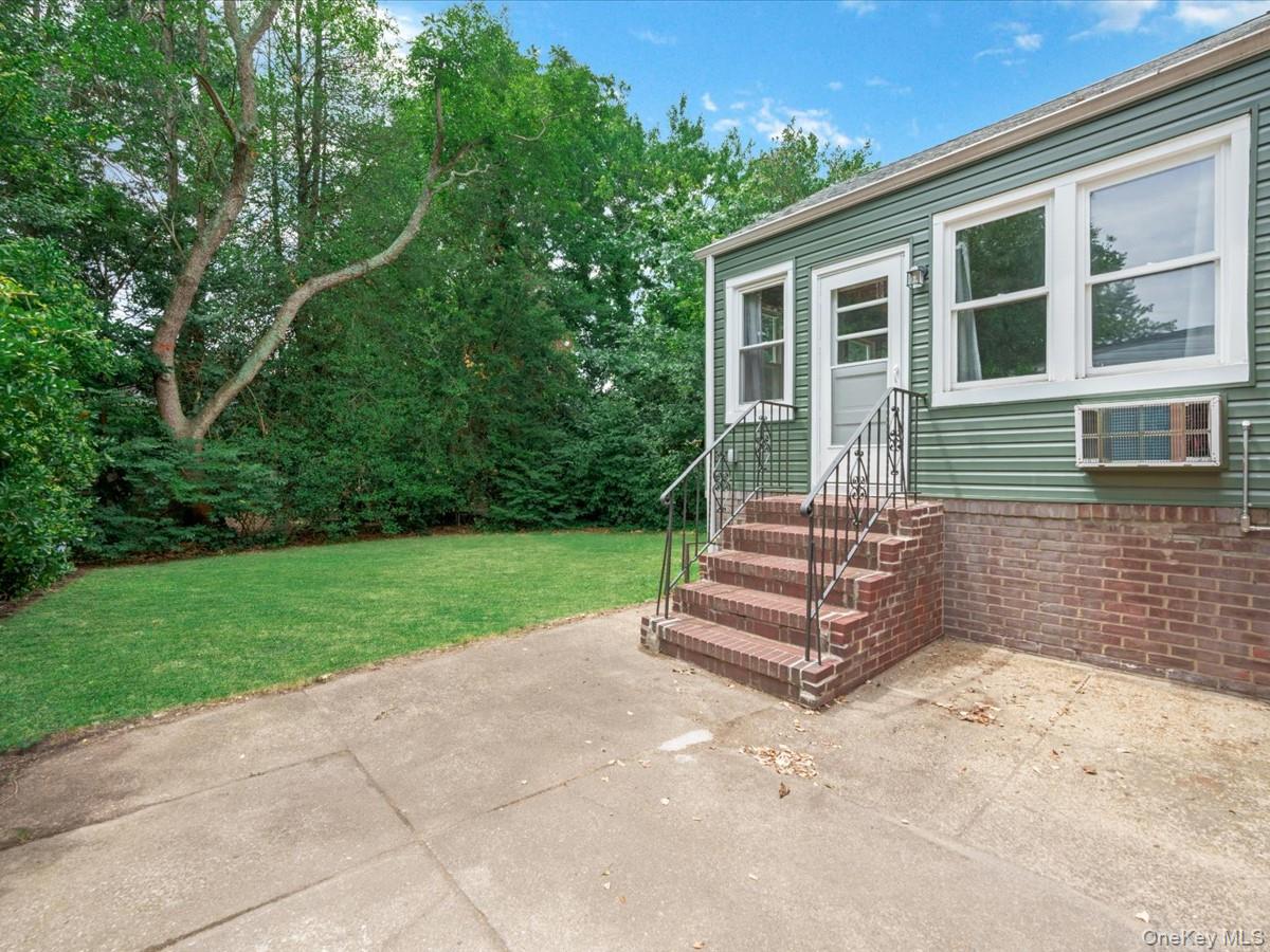 198 Canterbury – For Sale photo 25