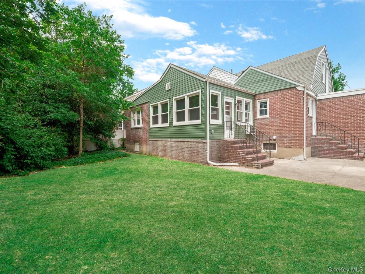 198 Canterbury – For Sale photo 26