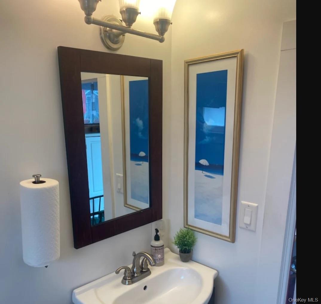 919 Evergreen Walk – For Rent photo 13