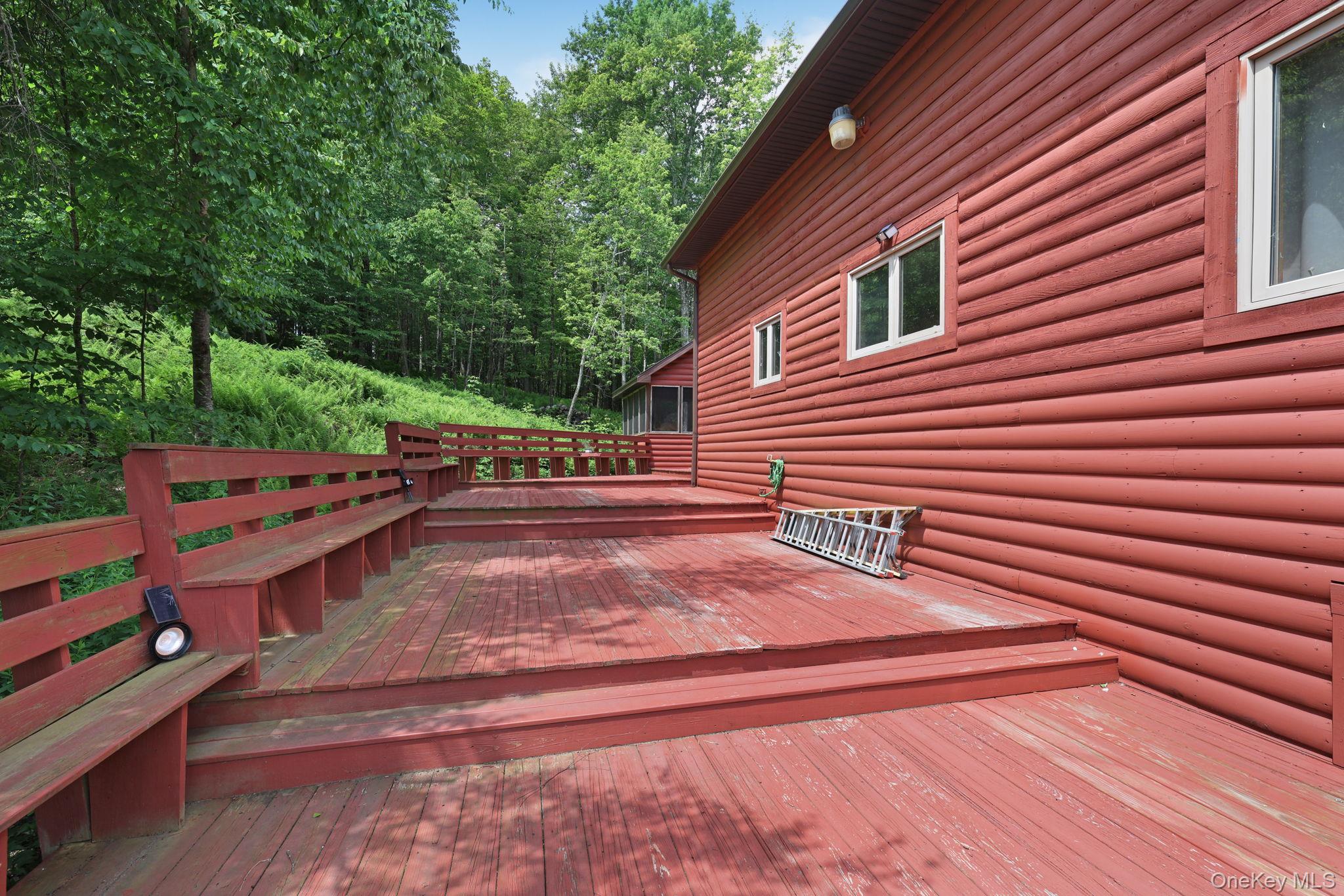 993 Hurd Road – For Sale photo 39