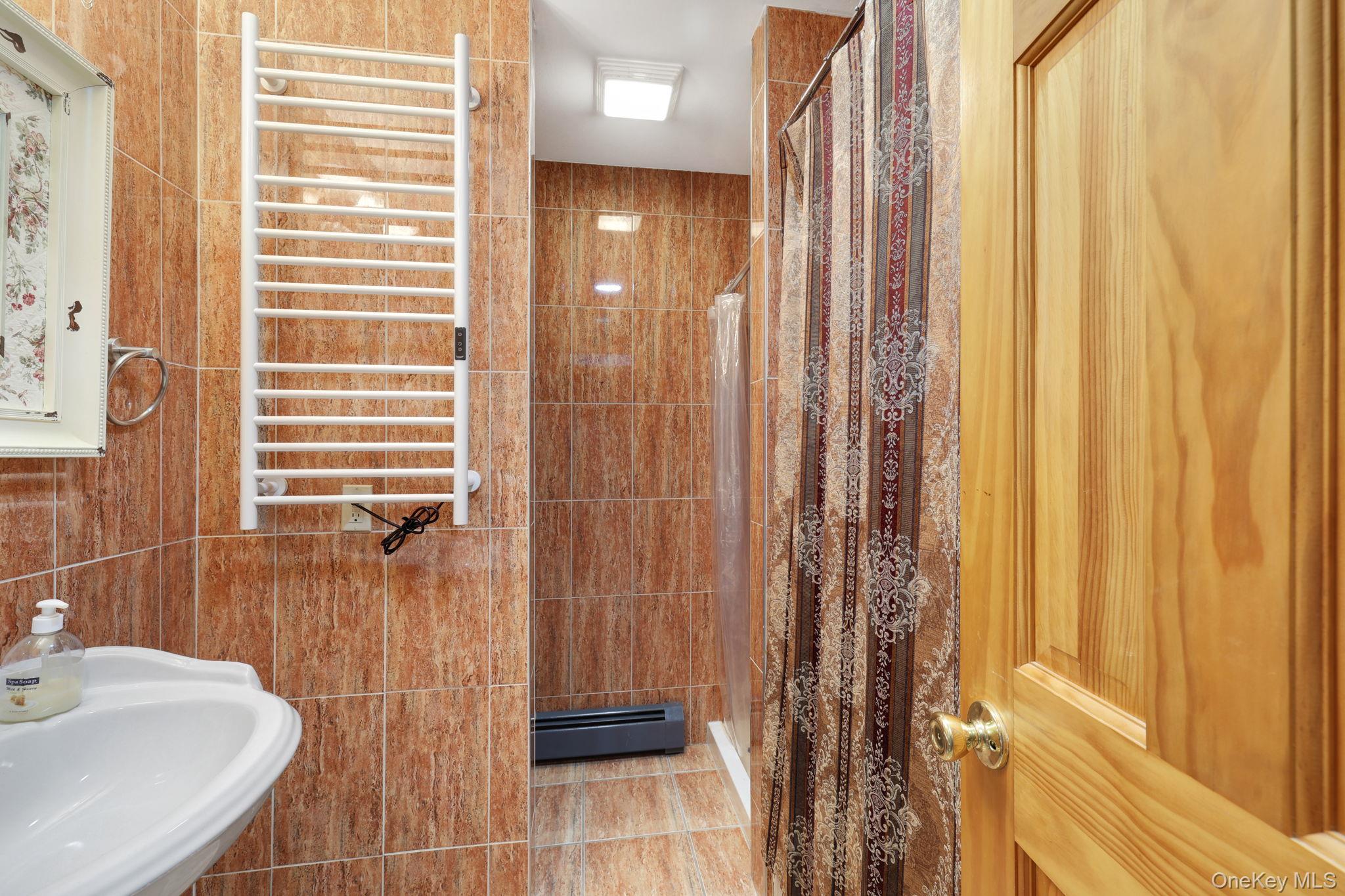 993 Hurd Road – For Sale photo 19
