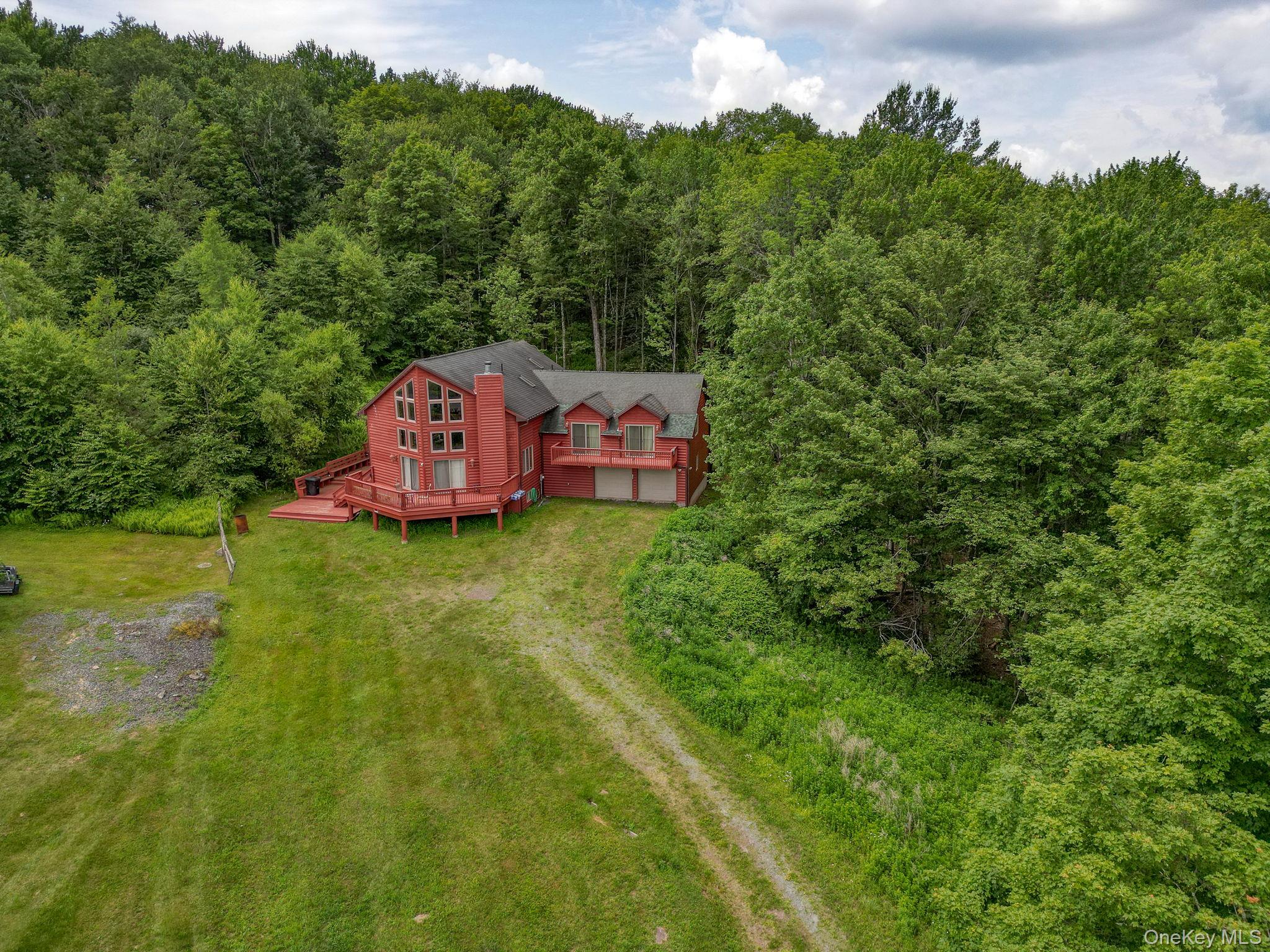 993 Hurd Road – For Sale photo 2
