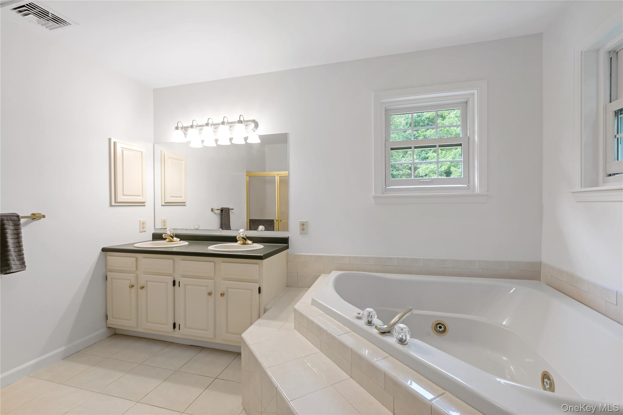 310 Avery Road – For Sale photo 16