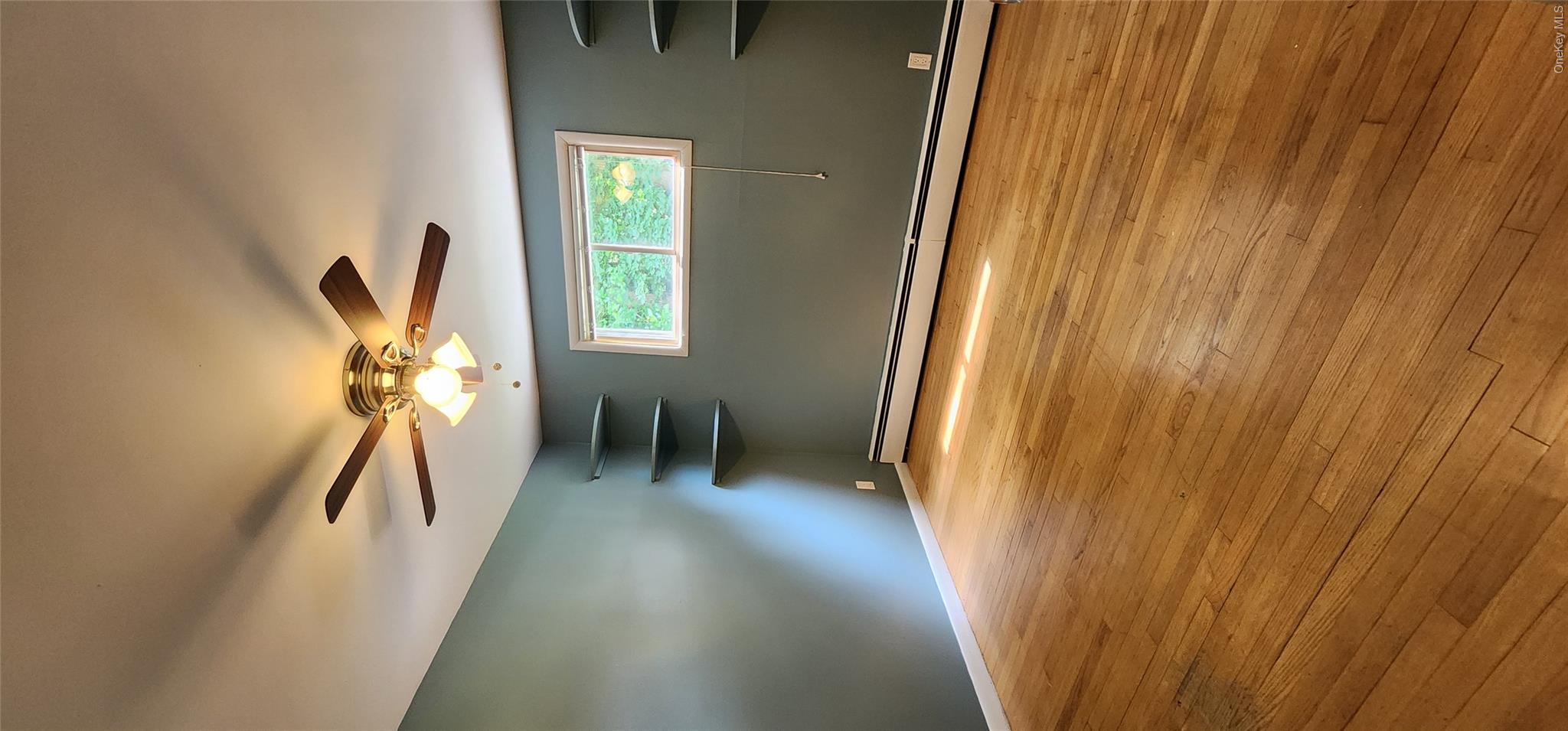 46 Gleason Boulevard – For Sale photo 26