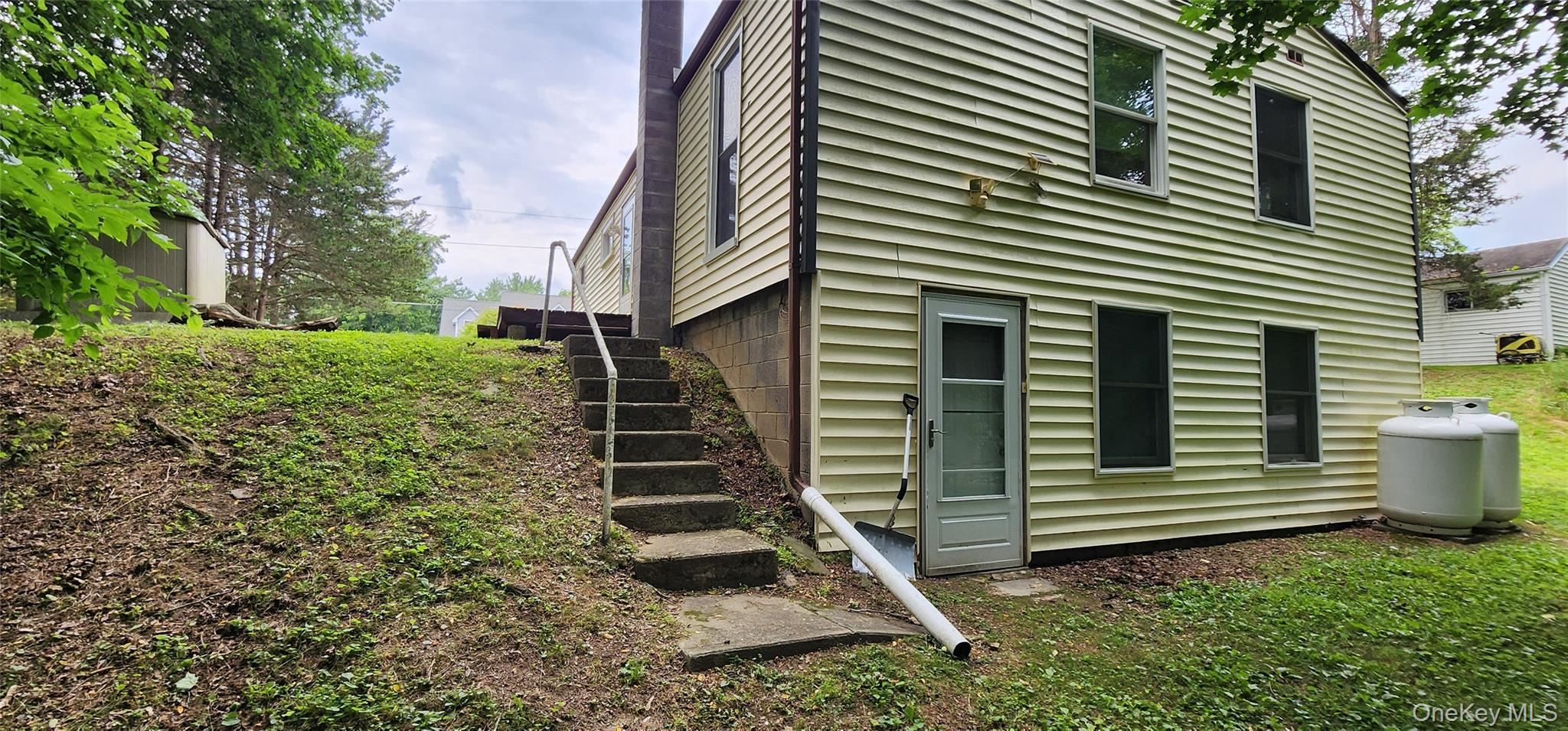 46 Gleason Boulevard – For Sale photo 7