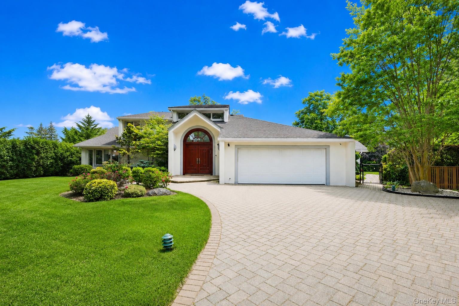 345 Heather Lane – For Sale