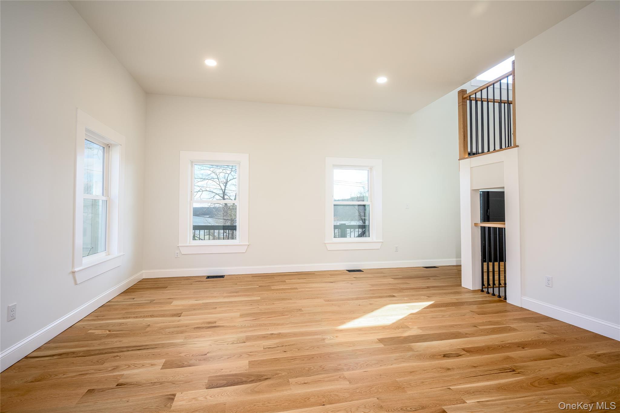 133 W Mombasha Road – For Sale photo 19