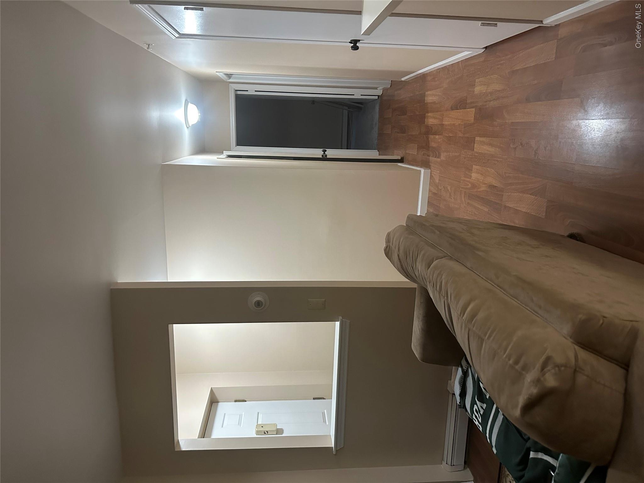 11 Lexington Hill, Unit 8 photo 8