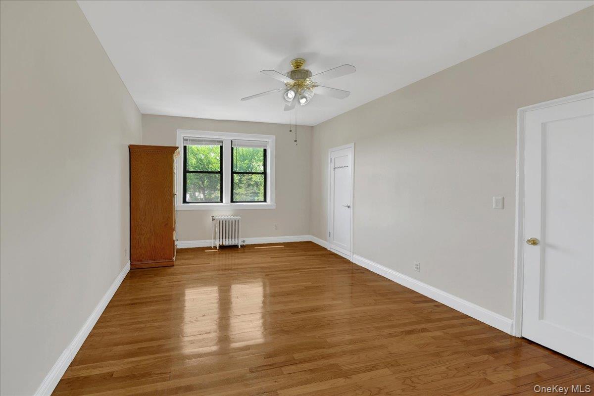 4784 Boston Post Road, Unit B43 photo 8