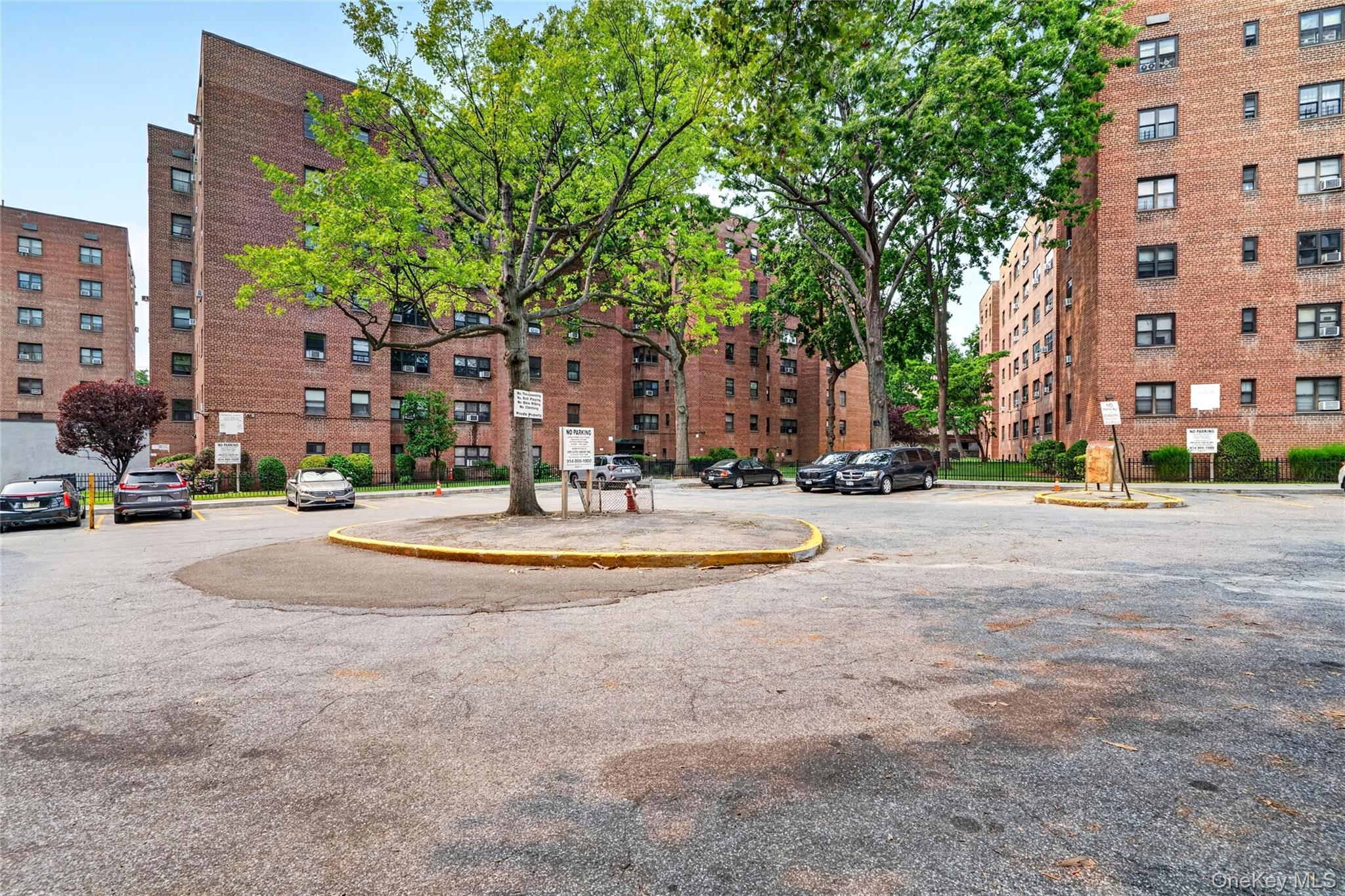 30 Fleetwood Avenue, Unit 4F photo 48