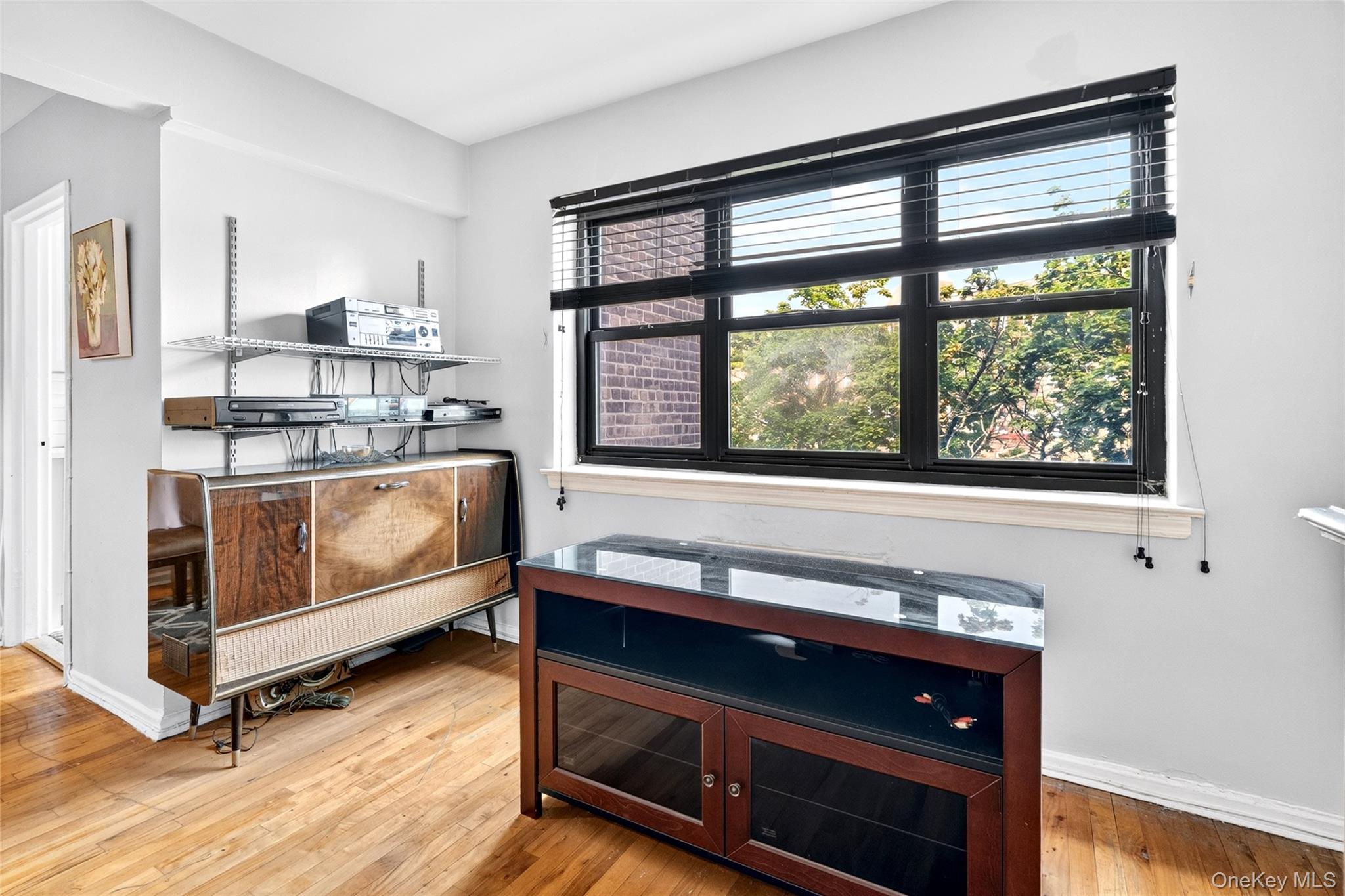 30 Fleetwood Avenue, Unit 4F photo 20