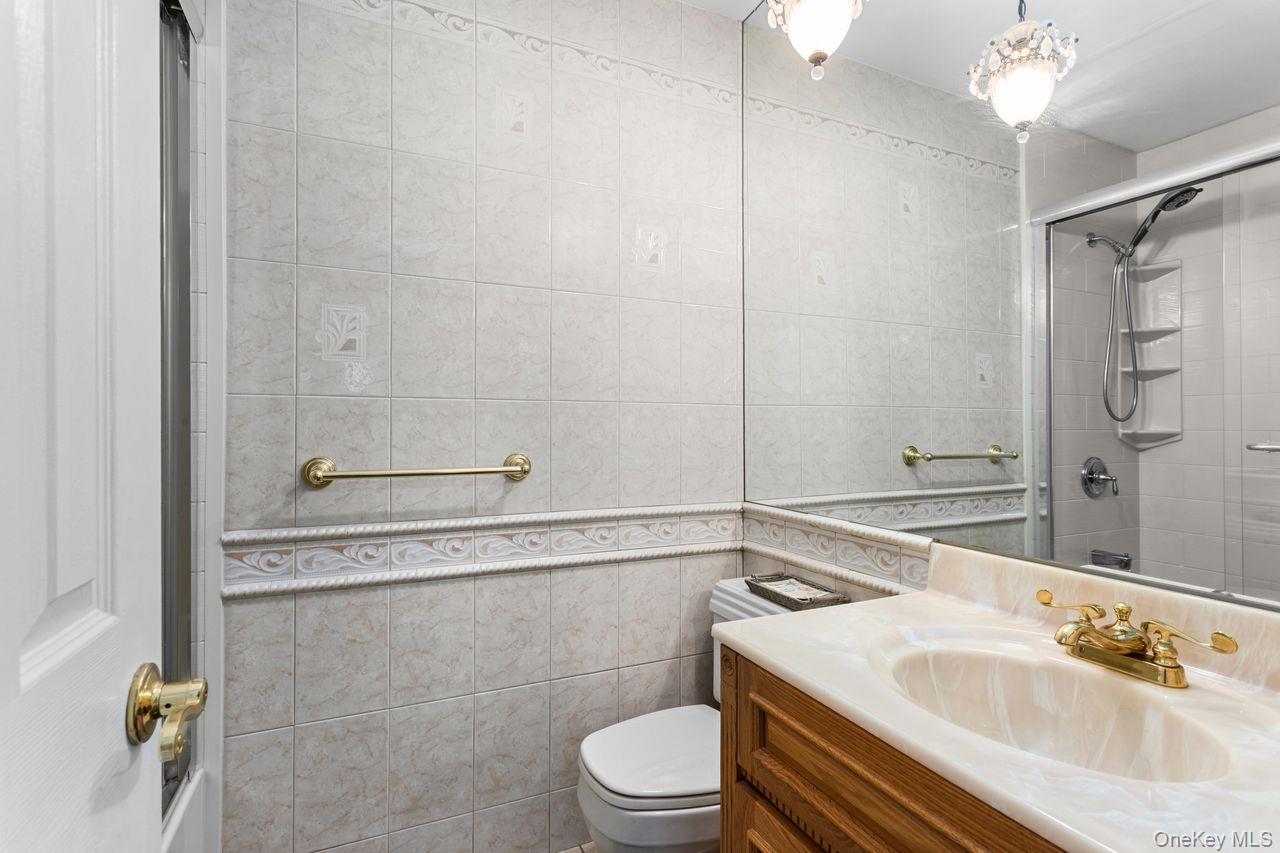 17 Lakeview Drive – For Sale photo 5