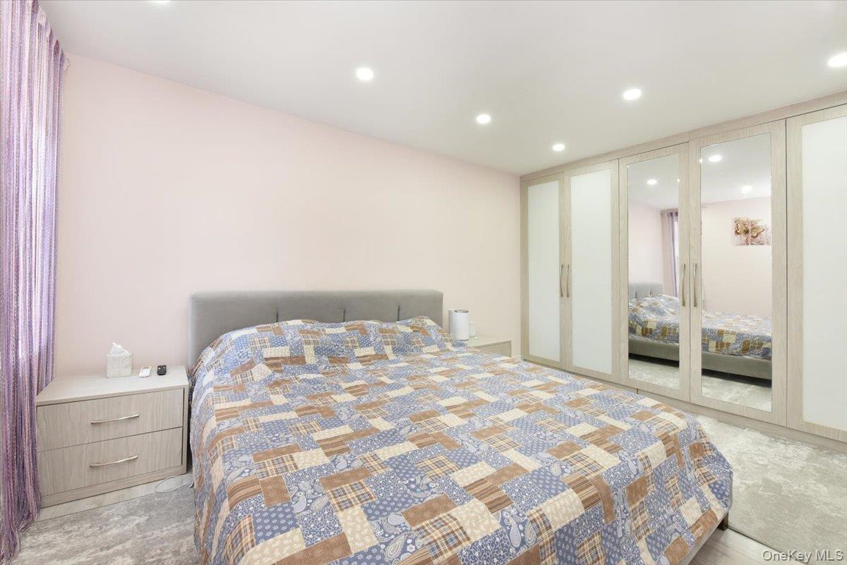 2680 E 19th Street, Unit 2S photo 22