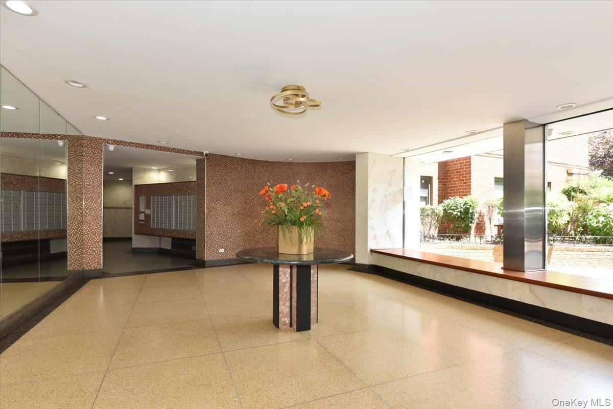 2680 E 19th Street, Unit 2S photo 4