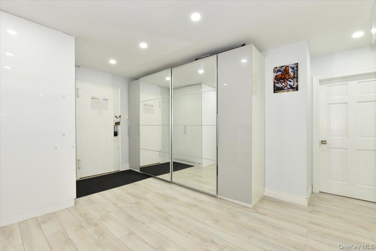 2680 E 19th Street, Unit 2S photo 6