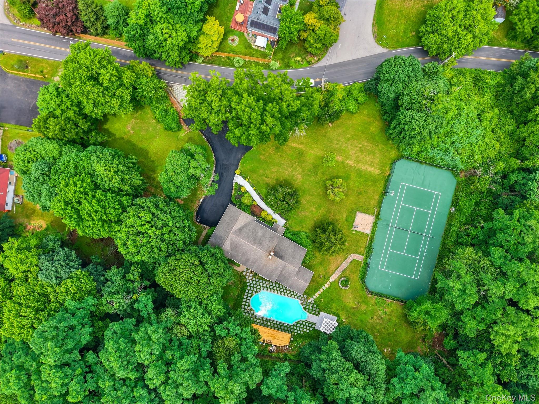 12 E Mount Airy Road – For Sale photo 47