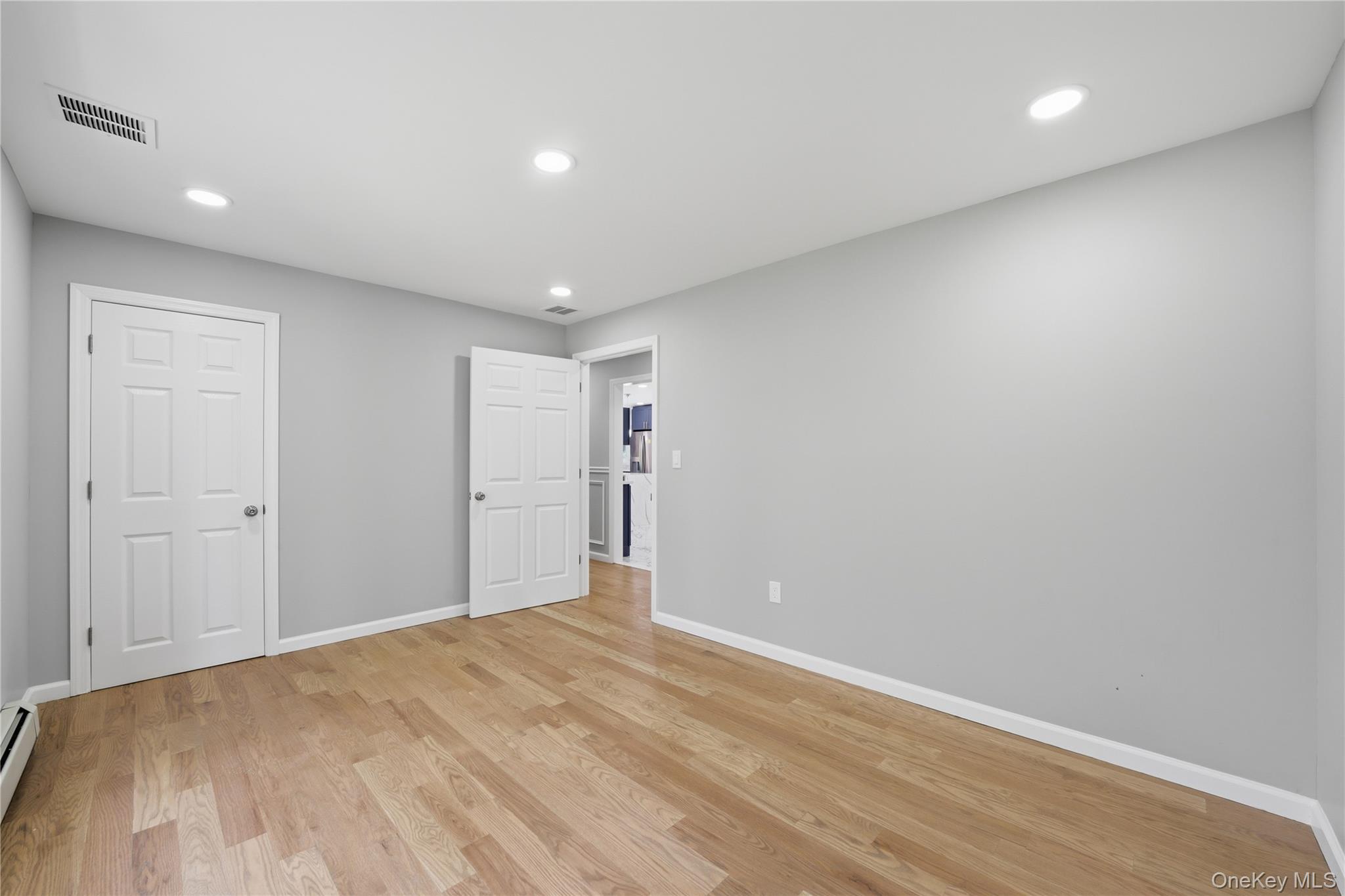 12 E Mount Airy Road – For Sale photo 15