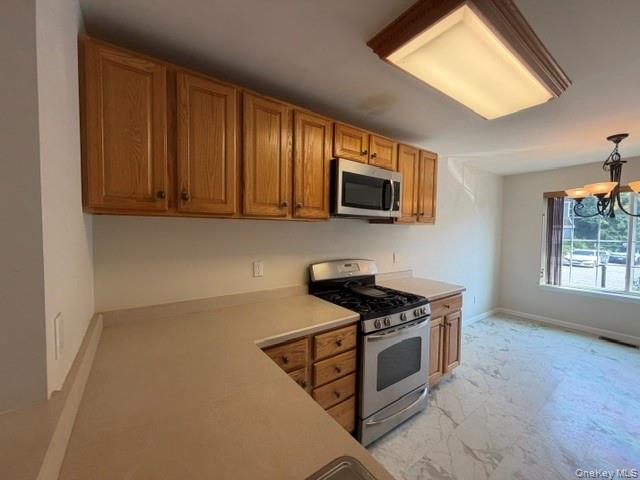 1403 Scarborough Drive – For Rent photo 6