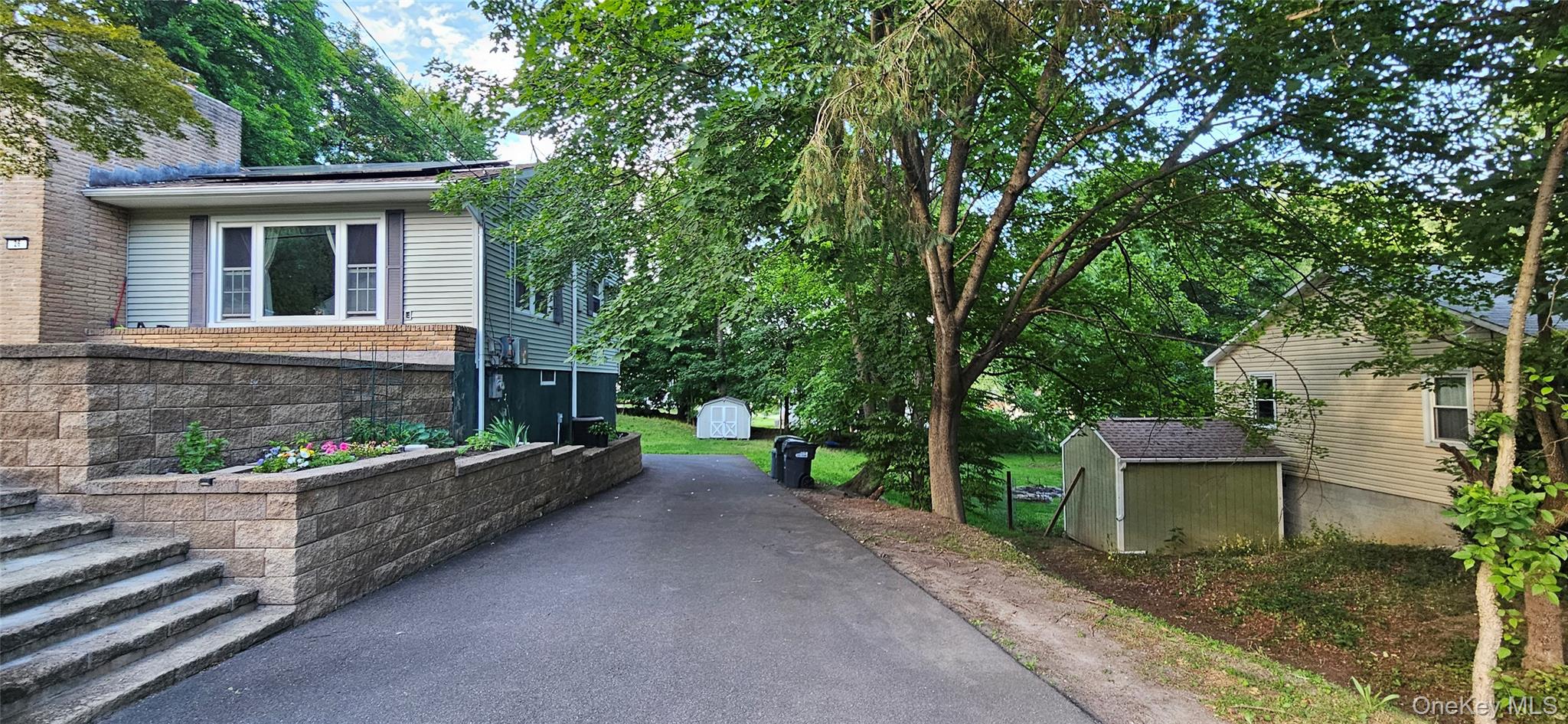 26 Reservoir Road – For Sale photo 3