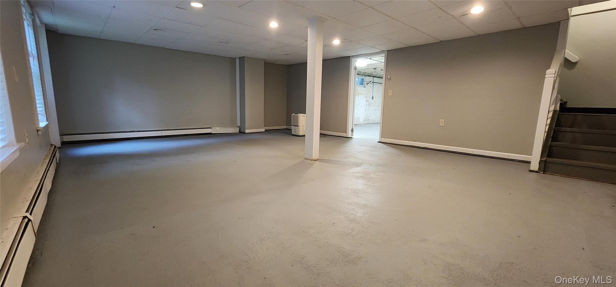 48 Gleason Boulevard – For Sale photo 20