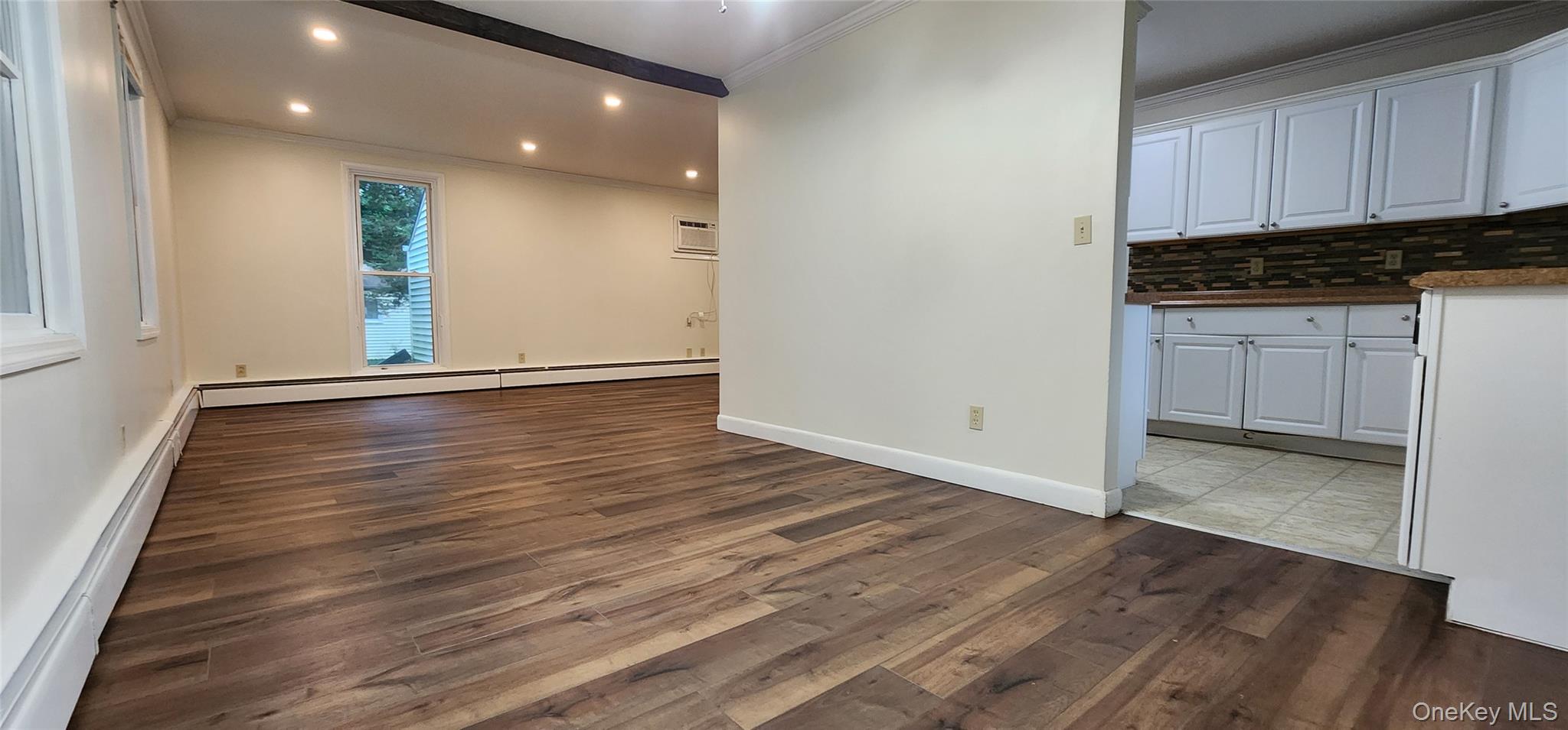 48 Gleason Boulevard – For Sale photo 8