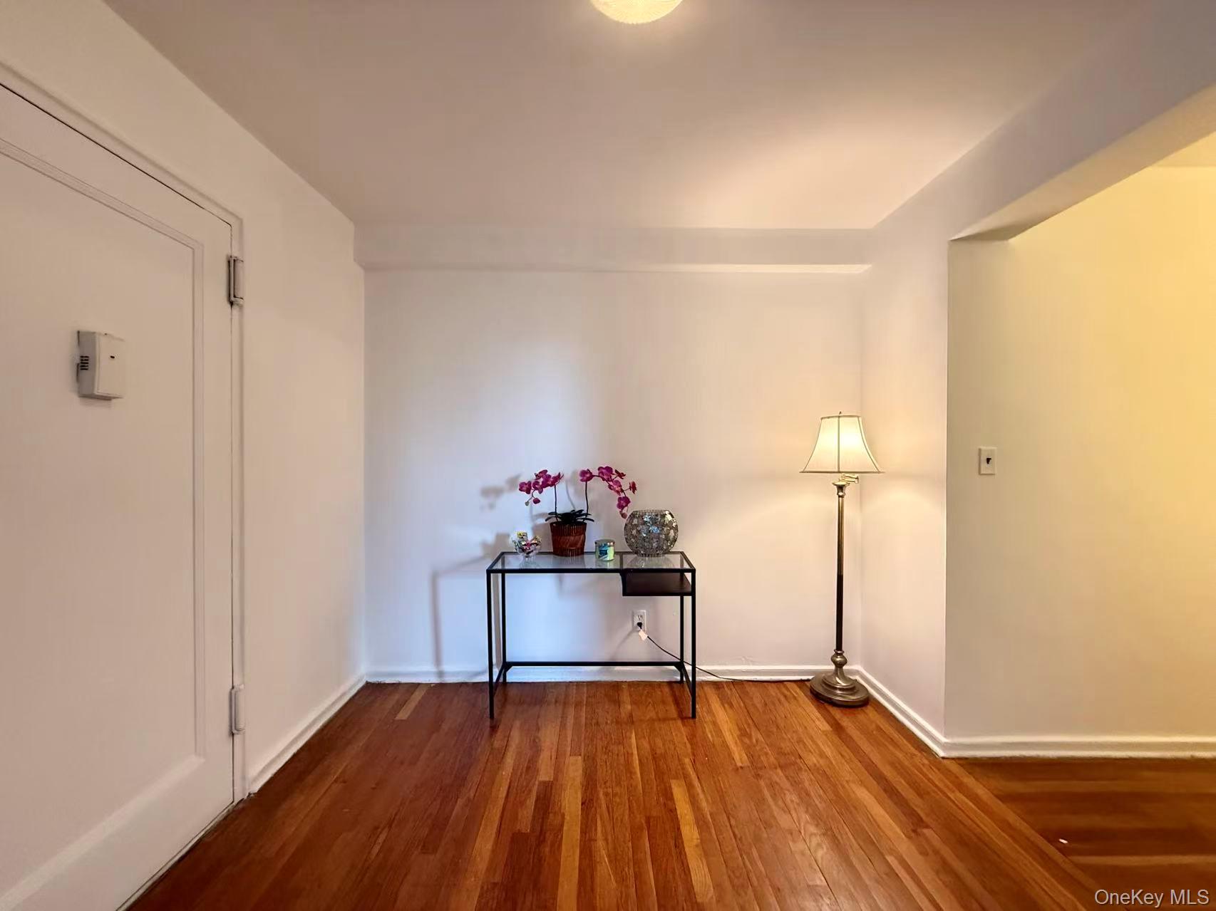 38-15 149 Street, Unit 3C photo 2