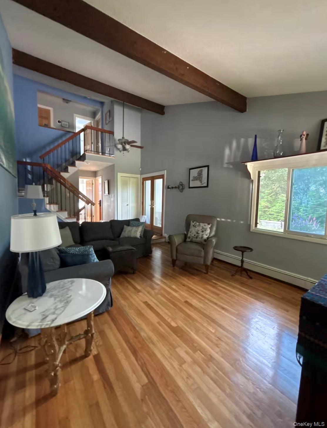 17 Columbine Avenue S – For Rent photo 17