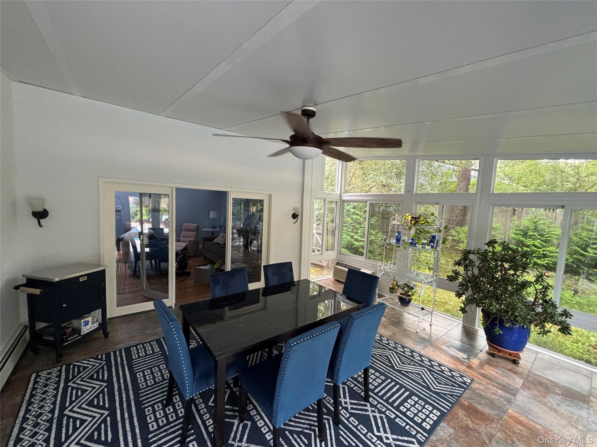 17 Columbine Avenue S – For Rent photo 5