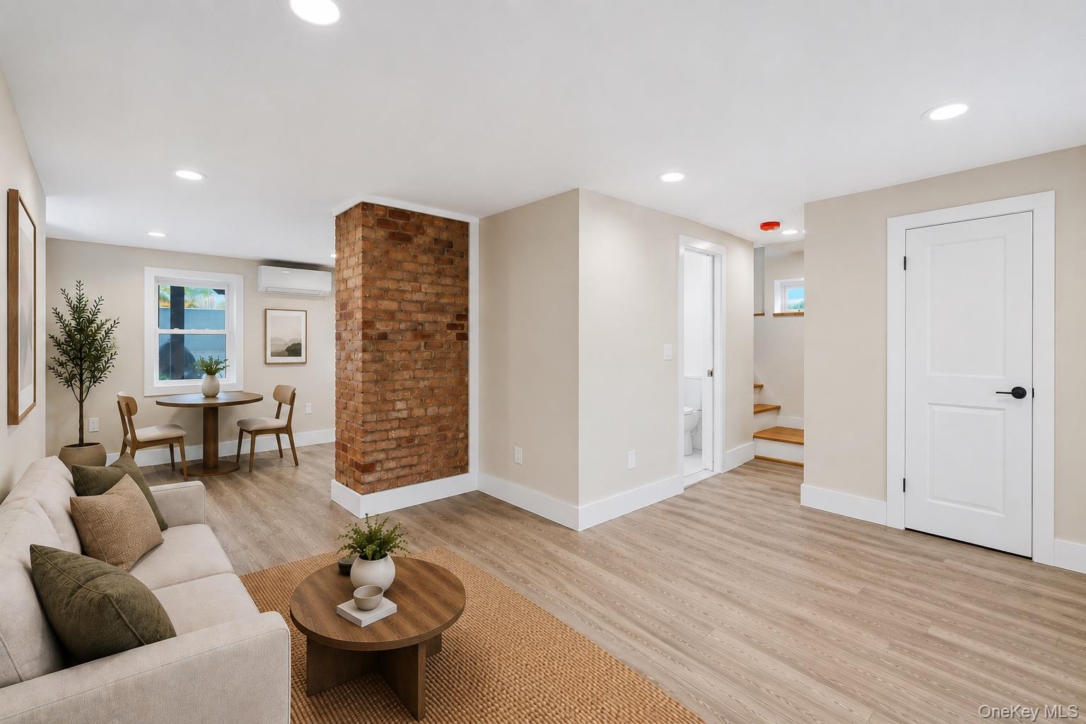 10 Robinson Street – For Sale photo 9