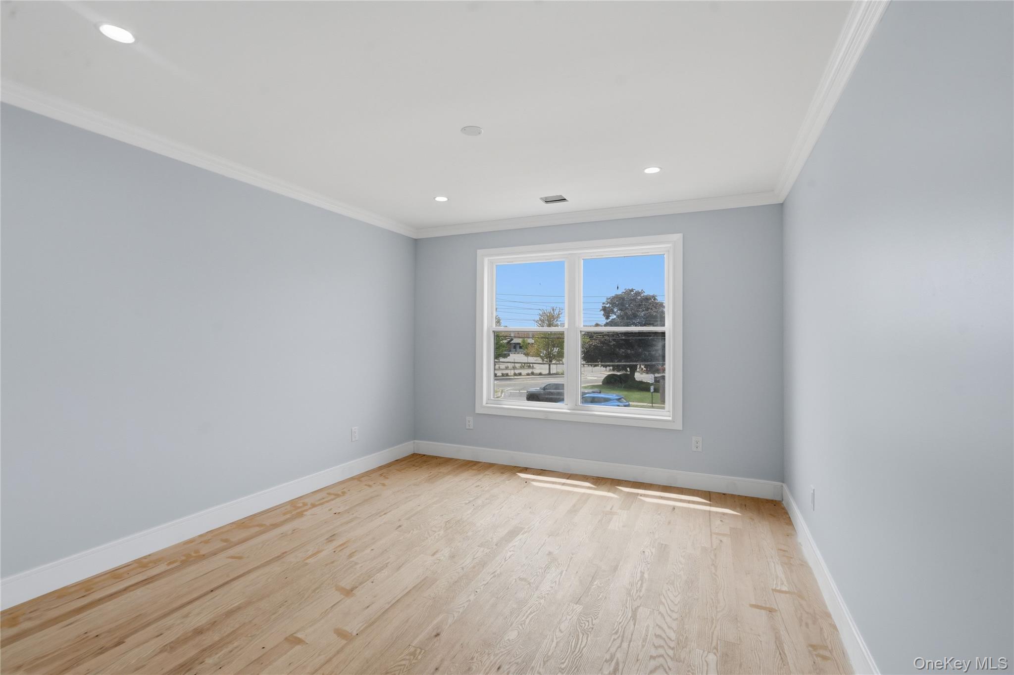 145 Bethpage Road – For Sale photo 30