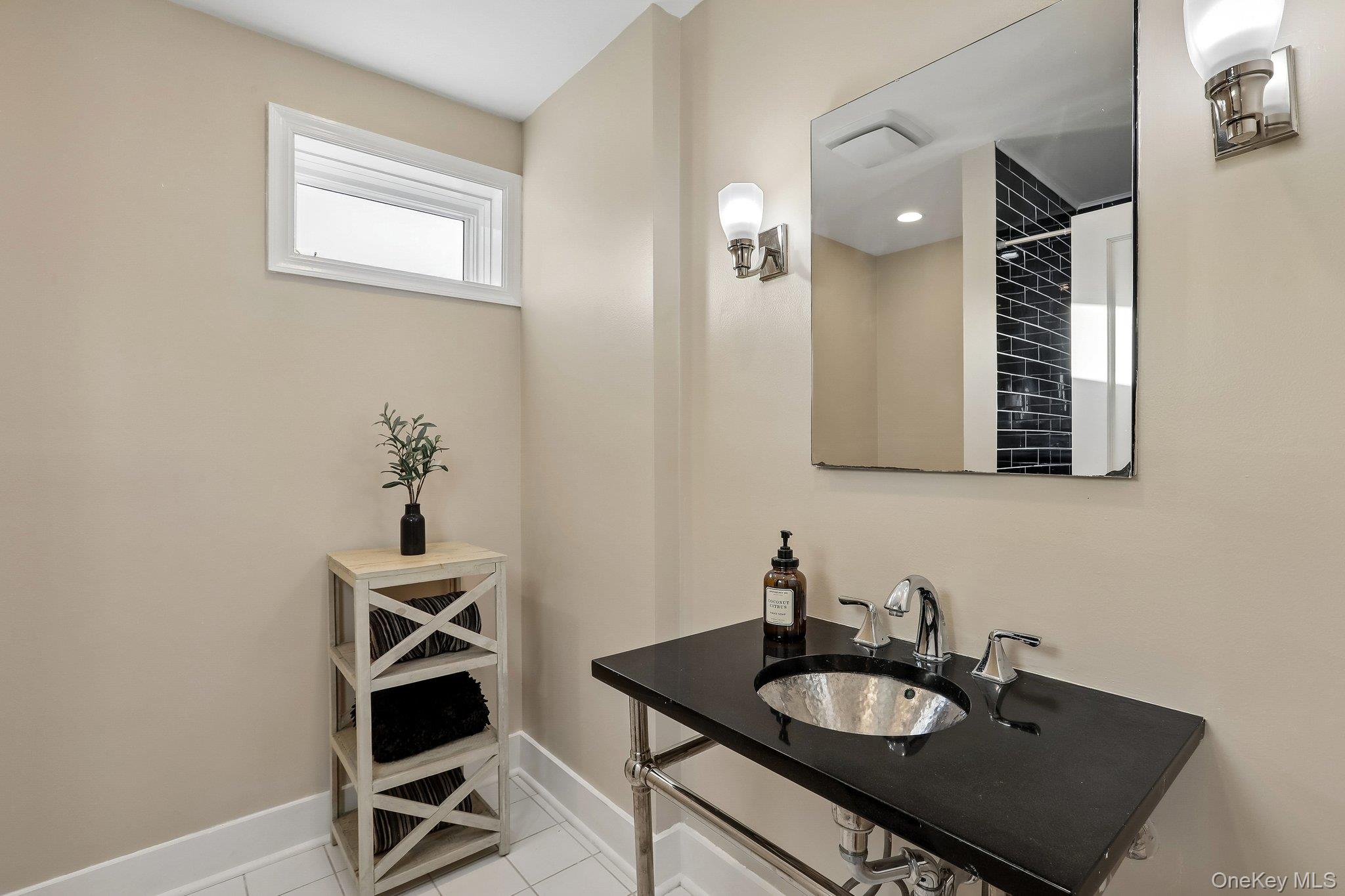 37 West Lane – For Sale photo 31