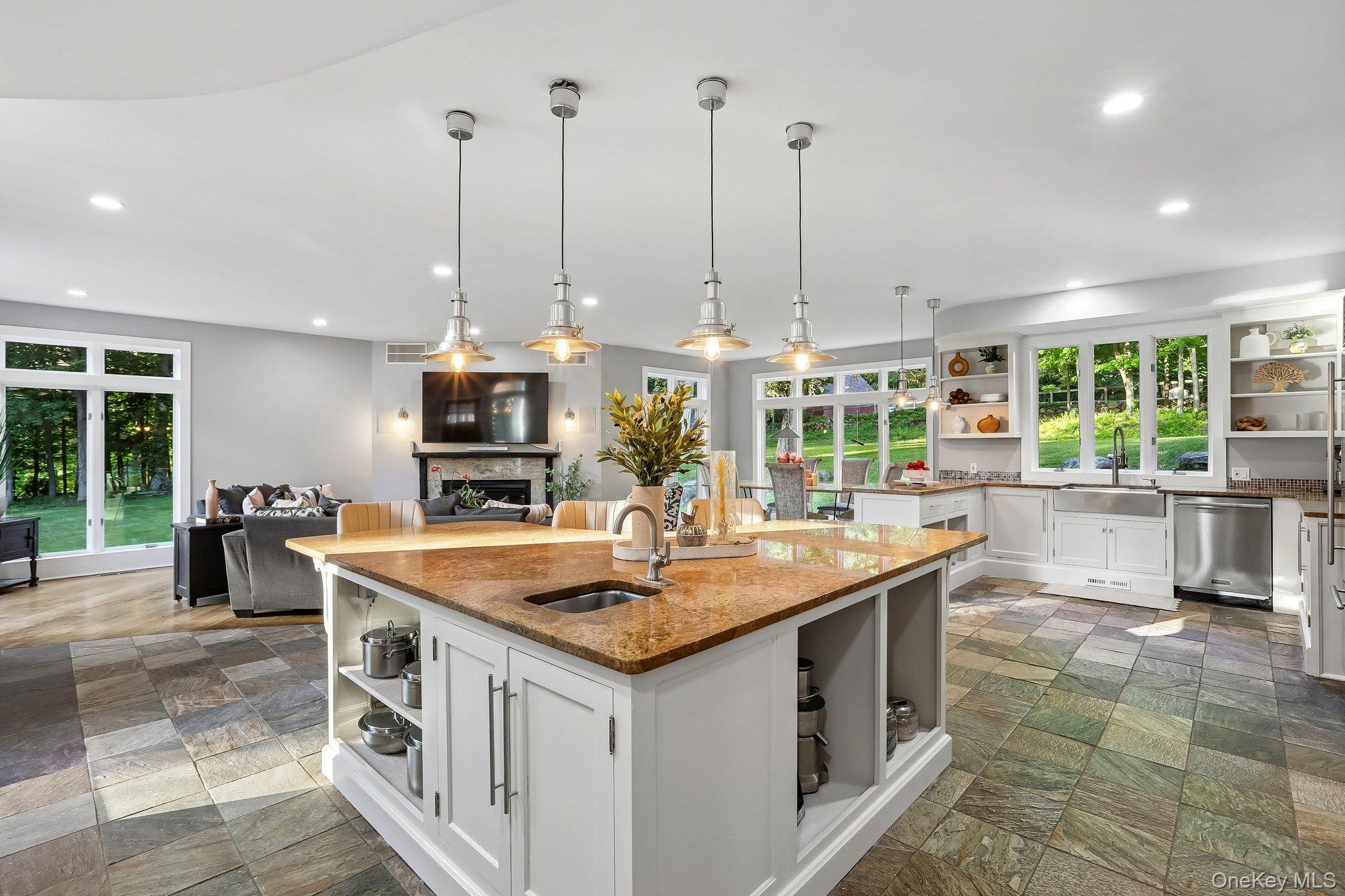 37 West Lane – For Sale photo 24