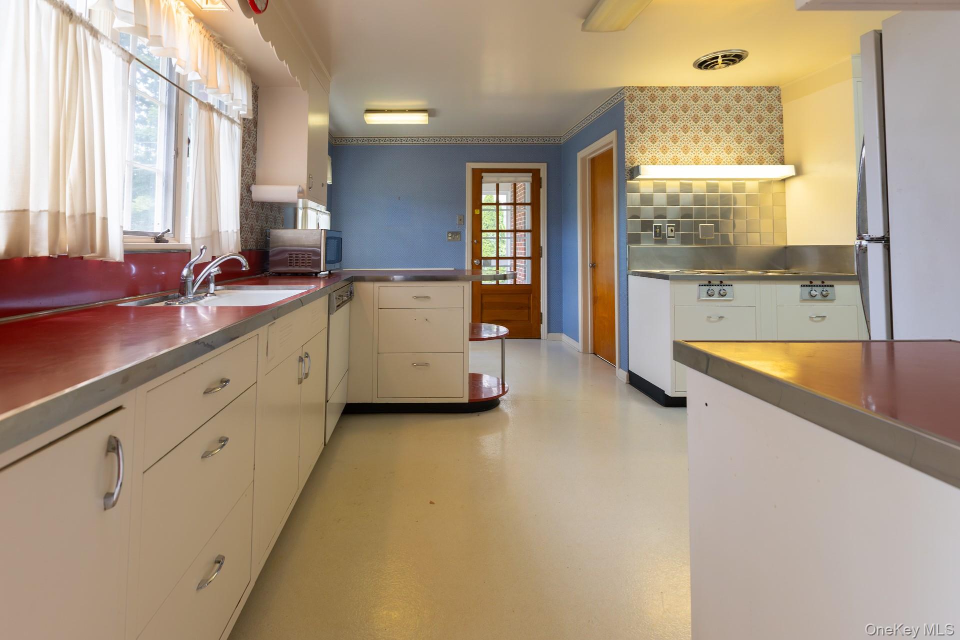 10 Degarmo Place – For Sale photo 31