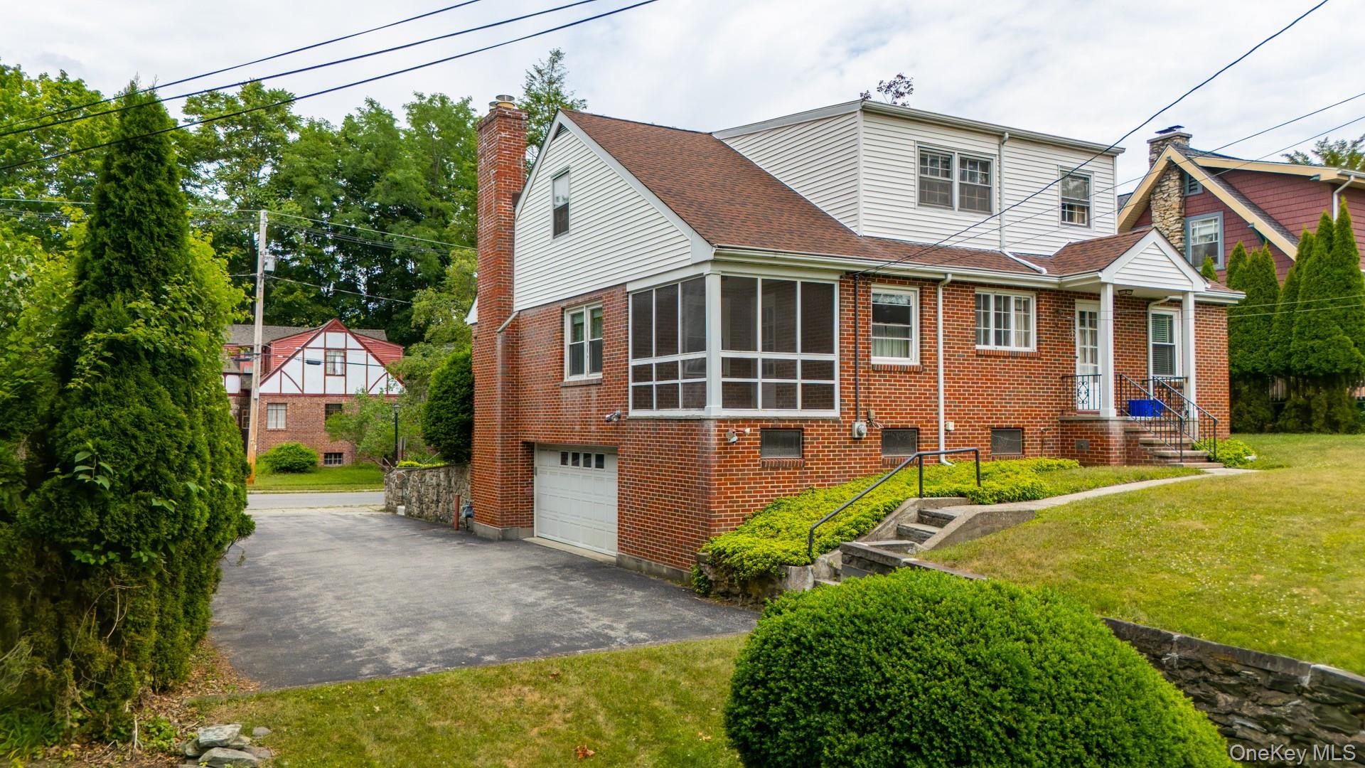 10 Degarmo Place – For Sale photo 2