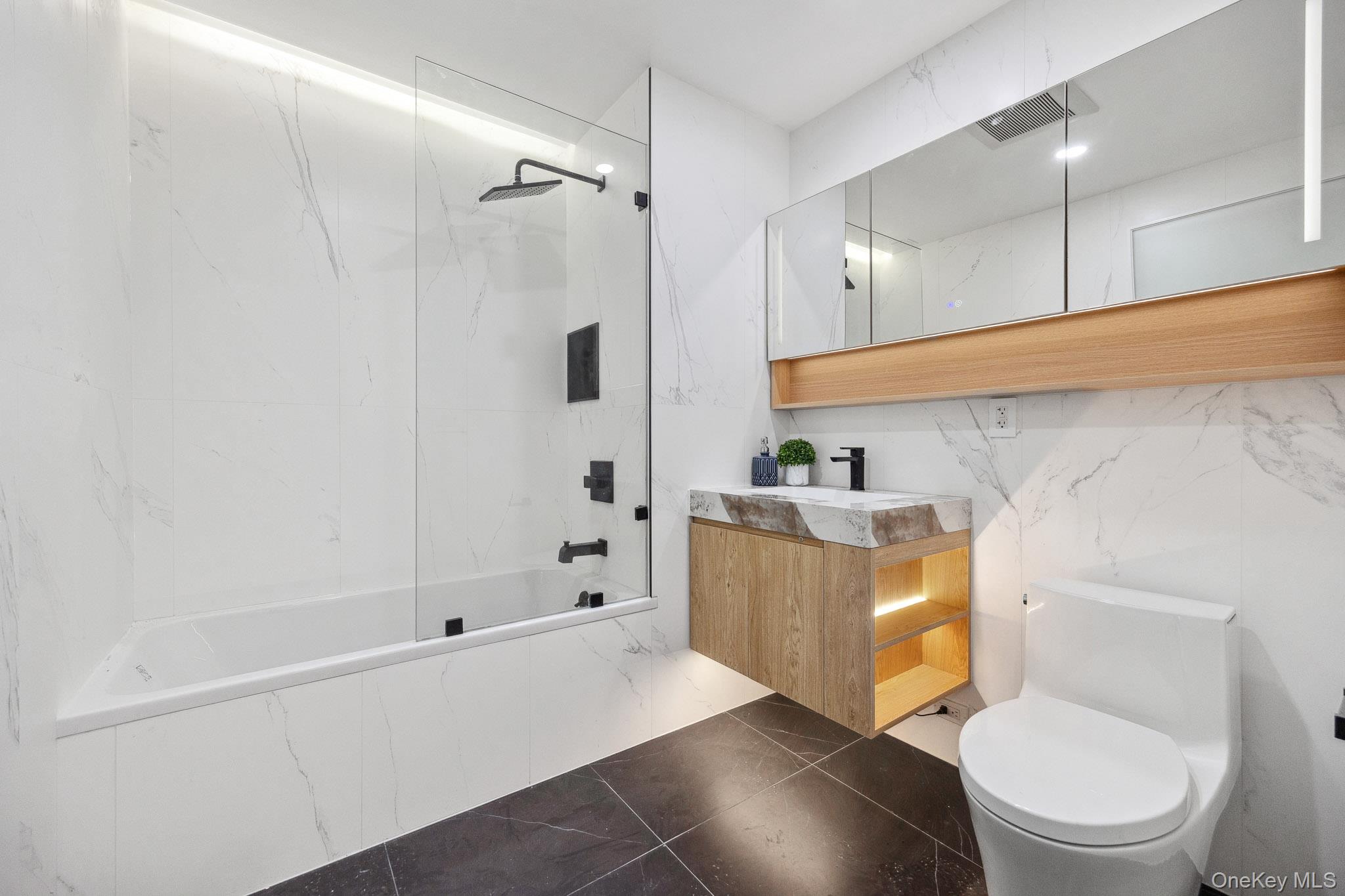 168 E 111th Street, Unit 2D photo 19