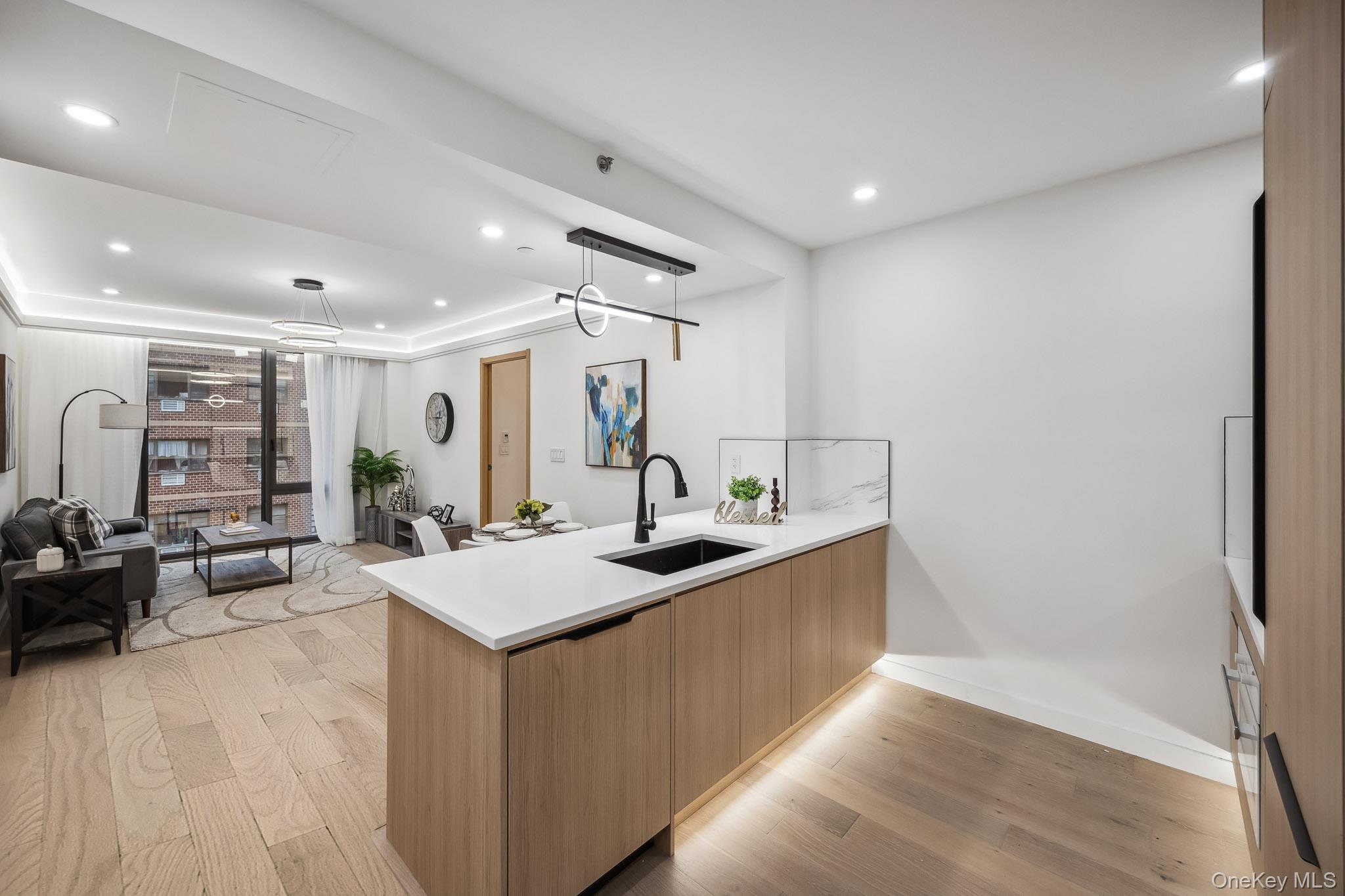 168 E 111th Street, Unit 2D photo 3