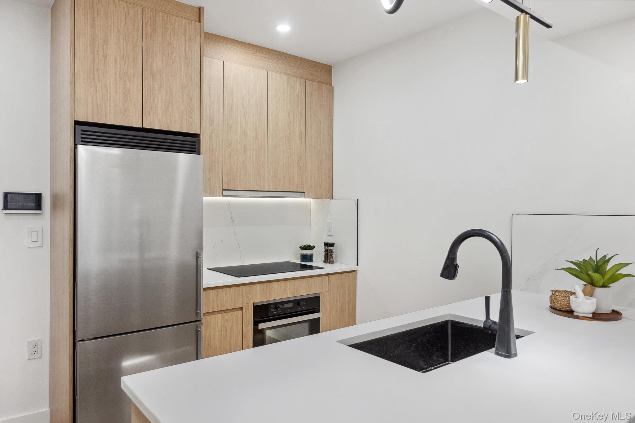 168 E 111th Street, Unit 2D photo 11