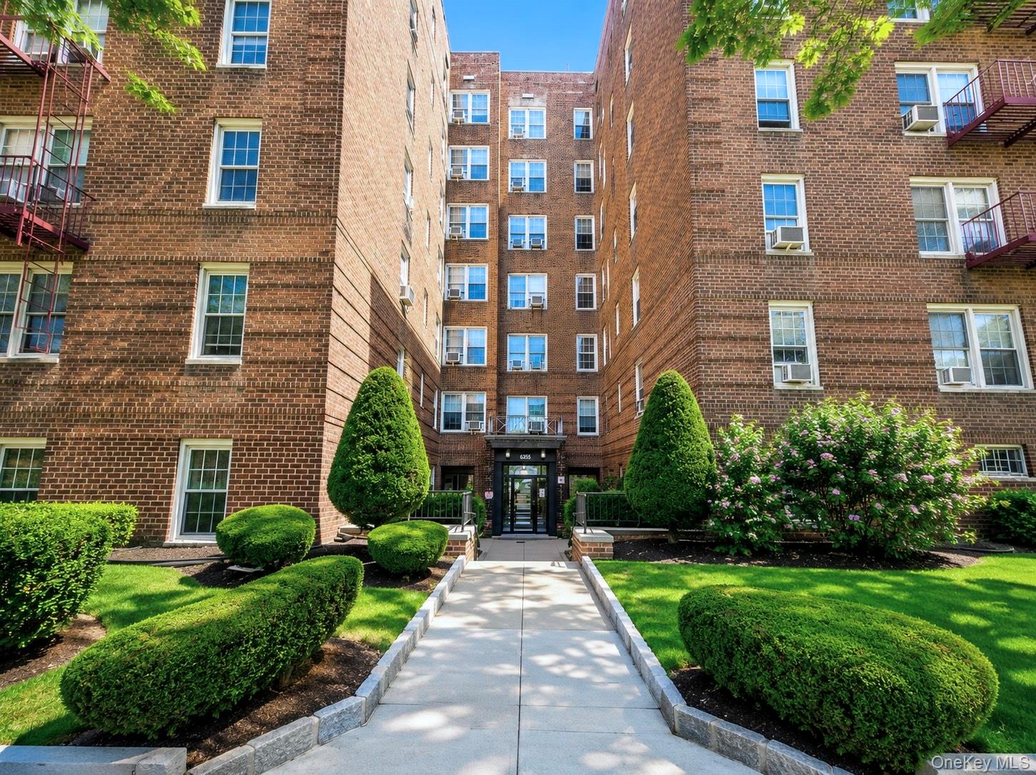 6385 Woodhaven Boulevard, Unit 5A2 photo 14