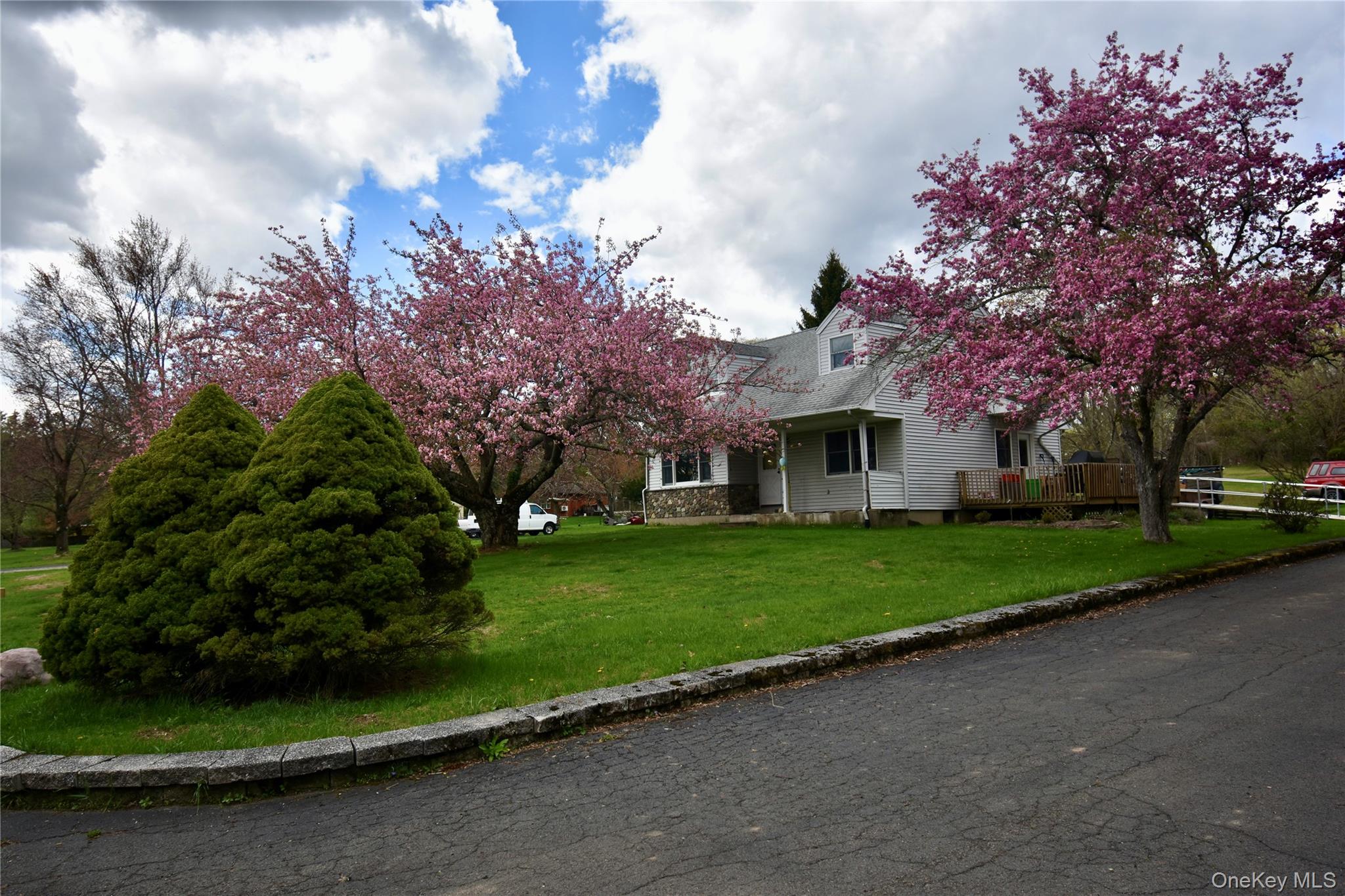 300 Ackertown Road – For Sale photo 2